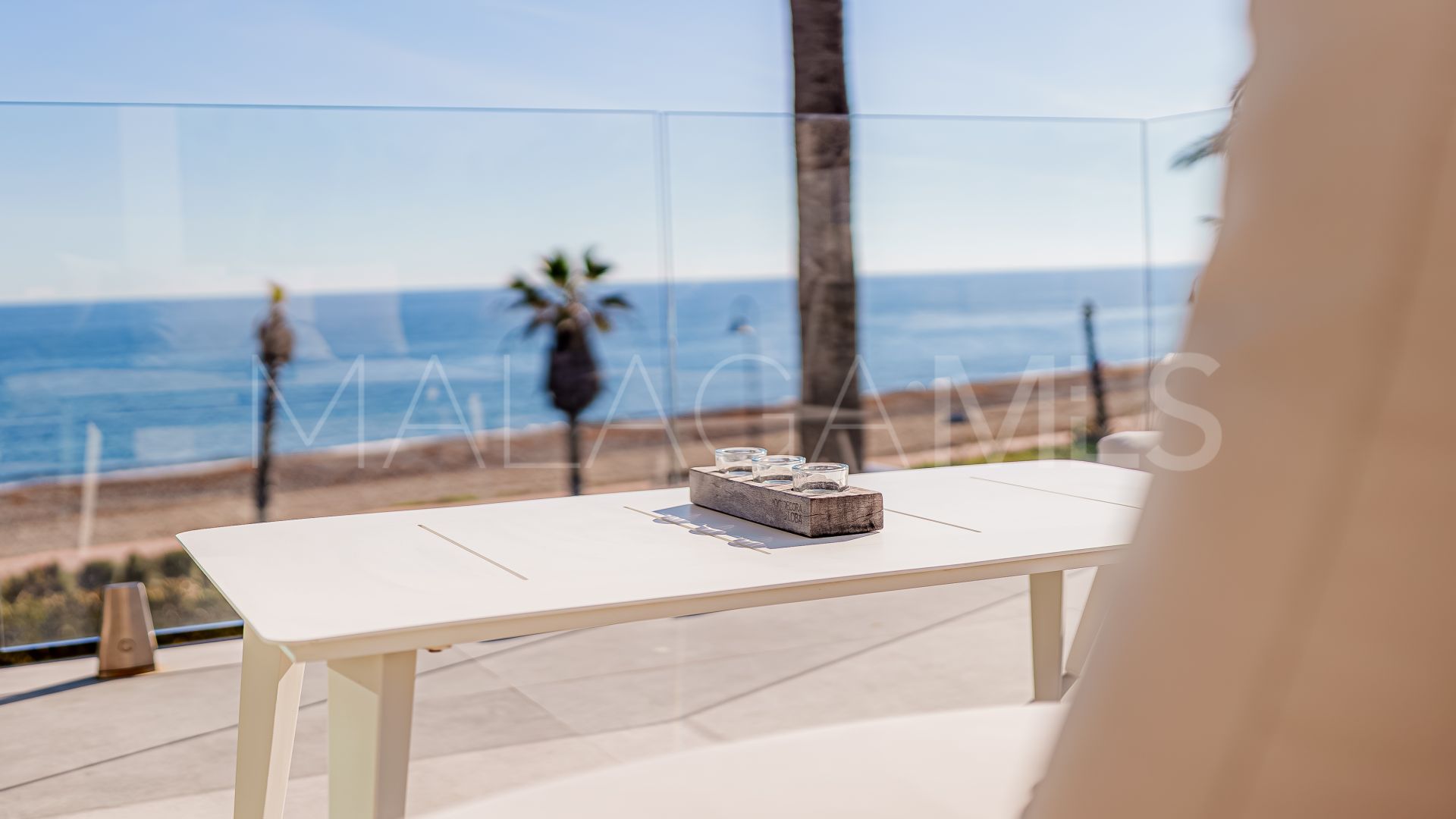 Villa for sale in Estepona