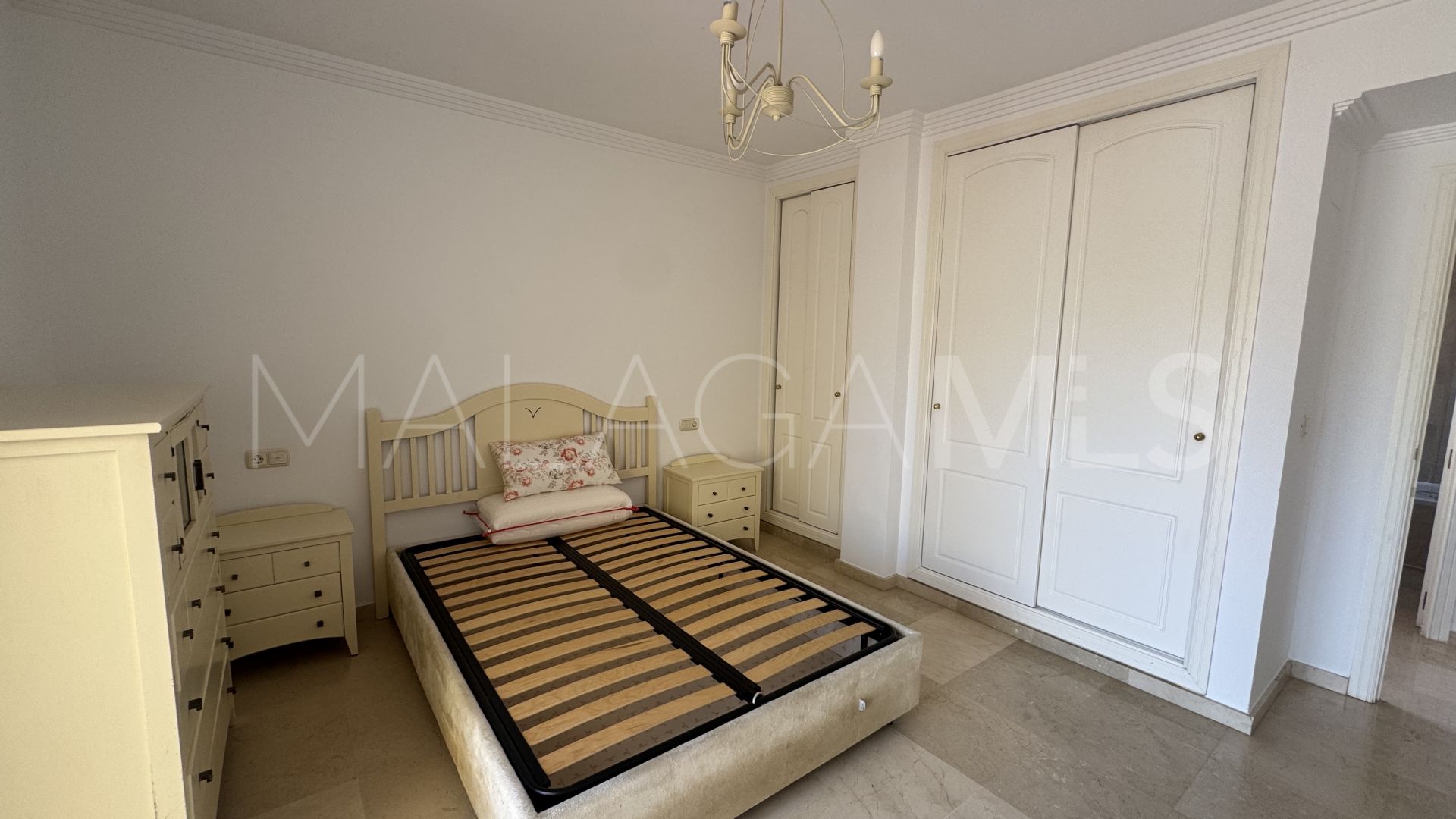 Wohnung for sale in Nueva Andalucia