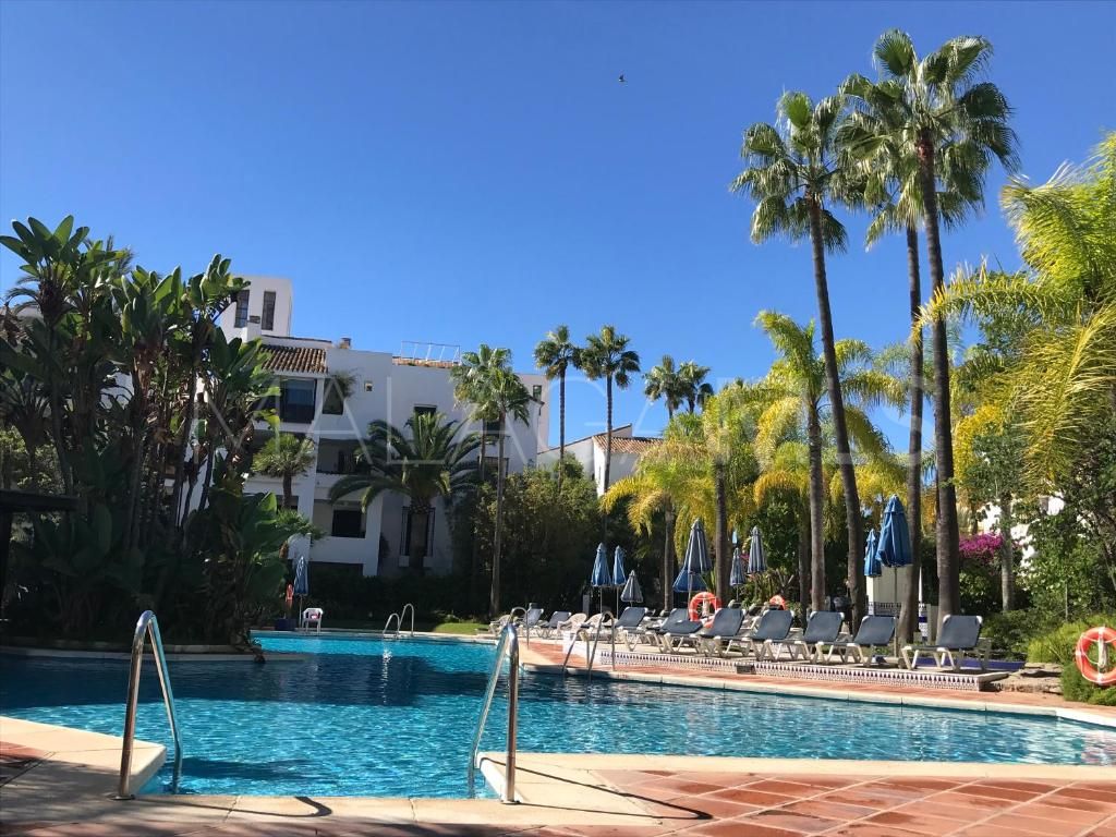 Elviria, apartamento with 2 bedrooms for sale