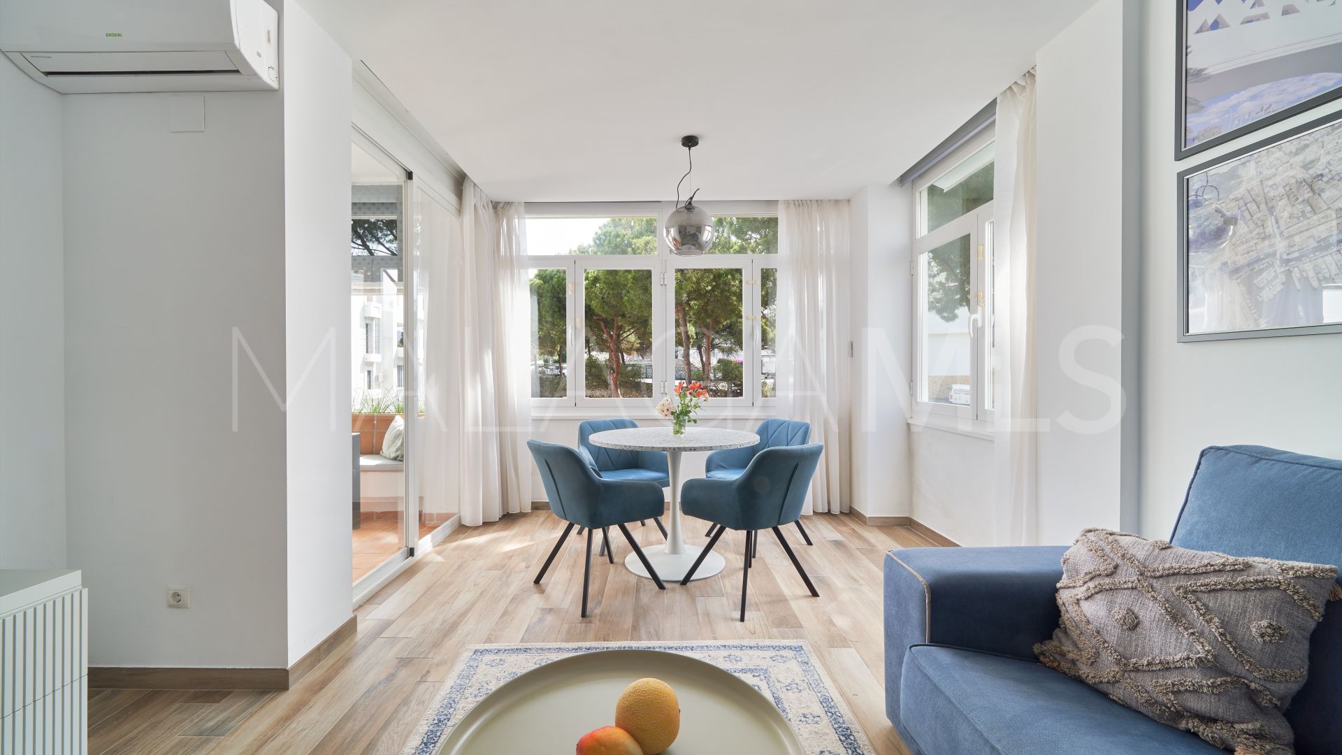 Elviria, apartamento with 2 bedrooms for sale
