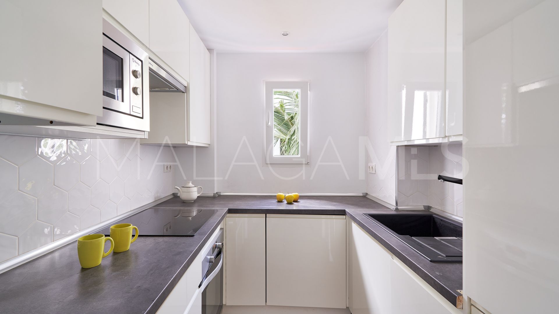 Elviria, apartamento with 2 bedrooms for sale