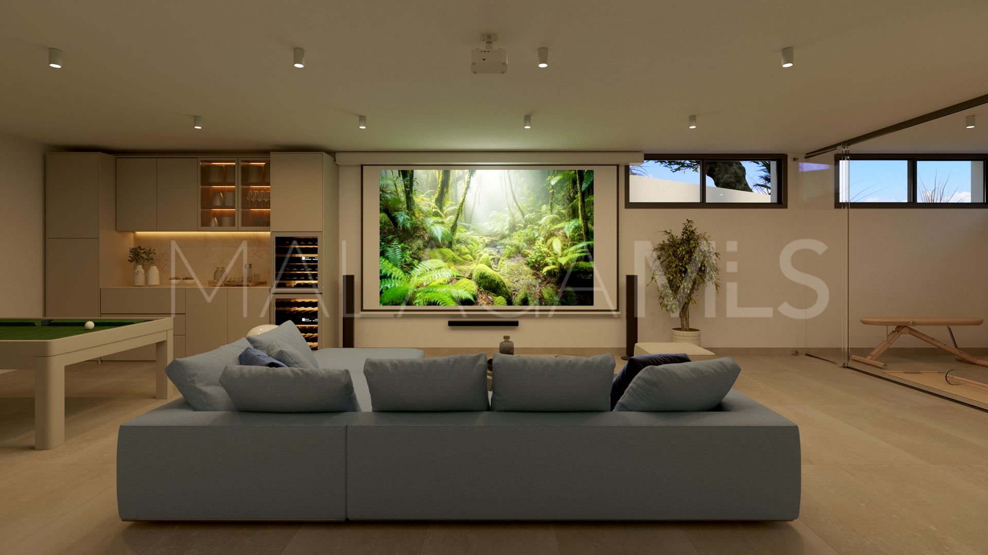 Villa for sale in Estepona