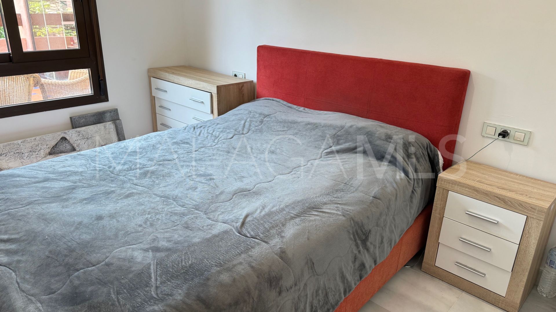 Buy apartamento with 4 bedrooms in New Golden Mile