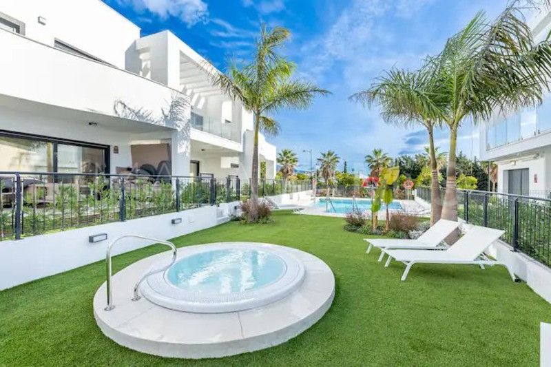 Reihenhaus for sale in Bel Air