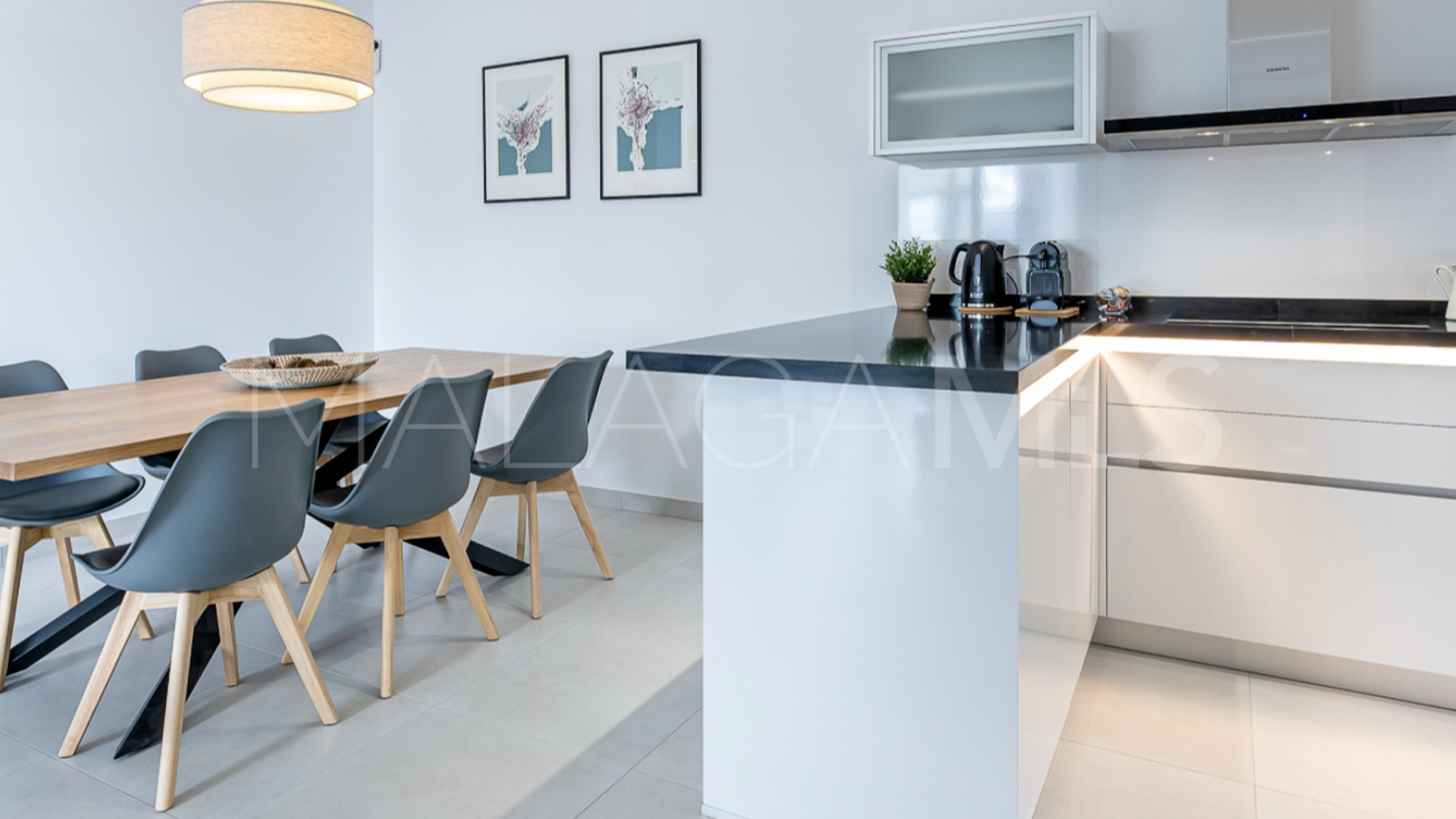 Radhus for sale in Bel Air