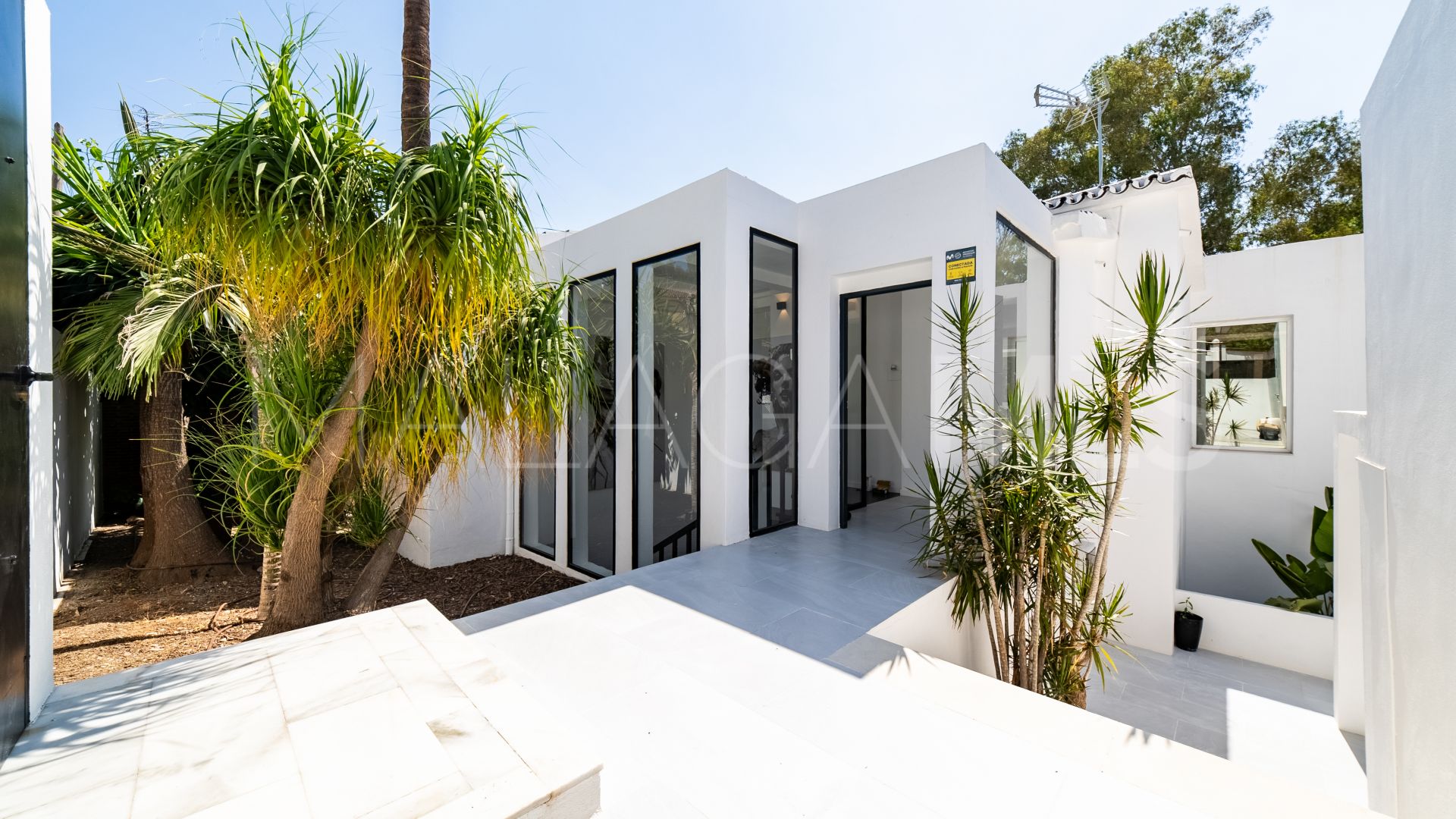 Las Brisas, villa with 4 bedrooms for sale
