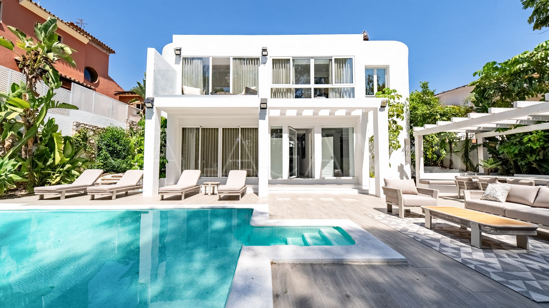 Las Brisas, villa with 4 bedrooms for sale