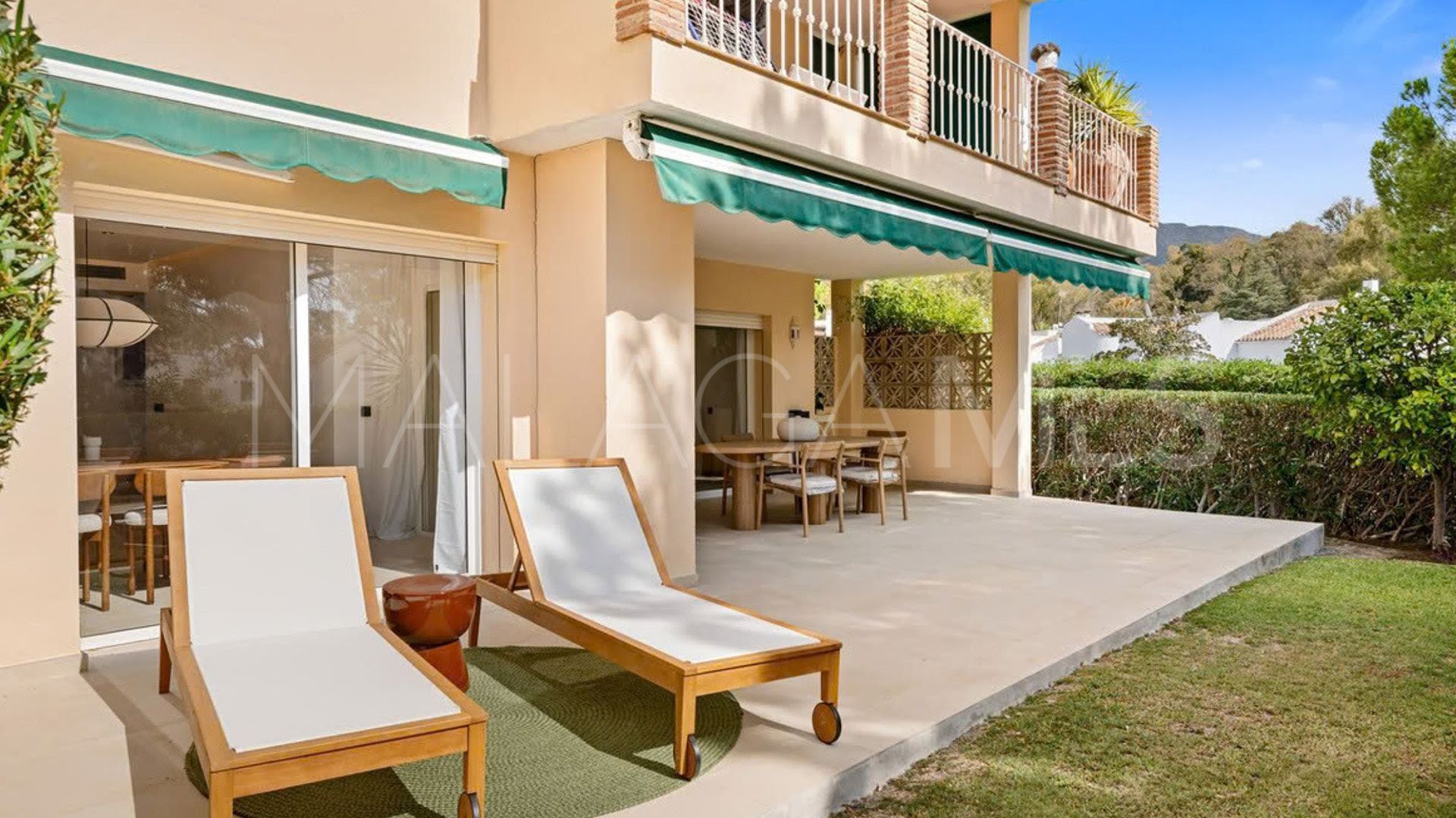 Nueva Andalucia 3 bedrooms ground floor apartment for sale