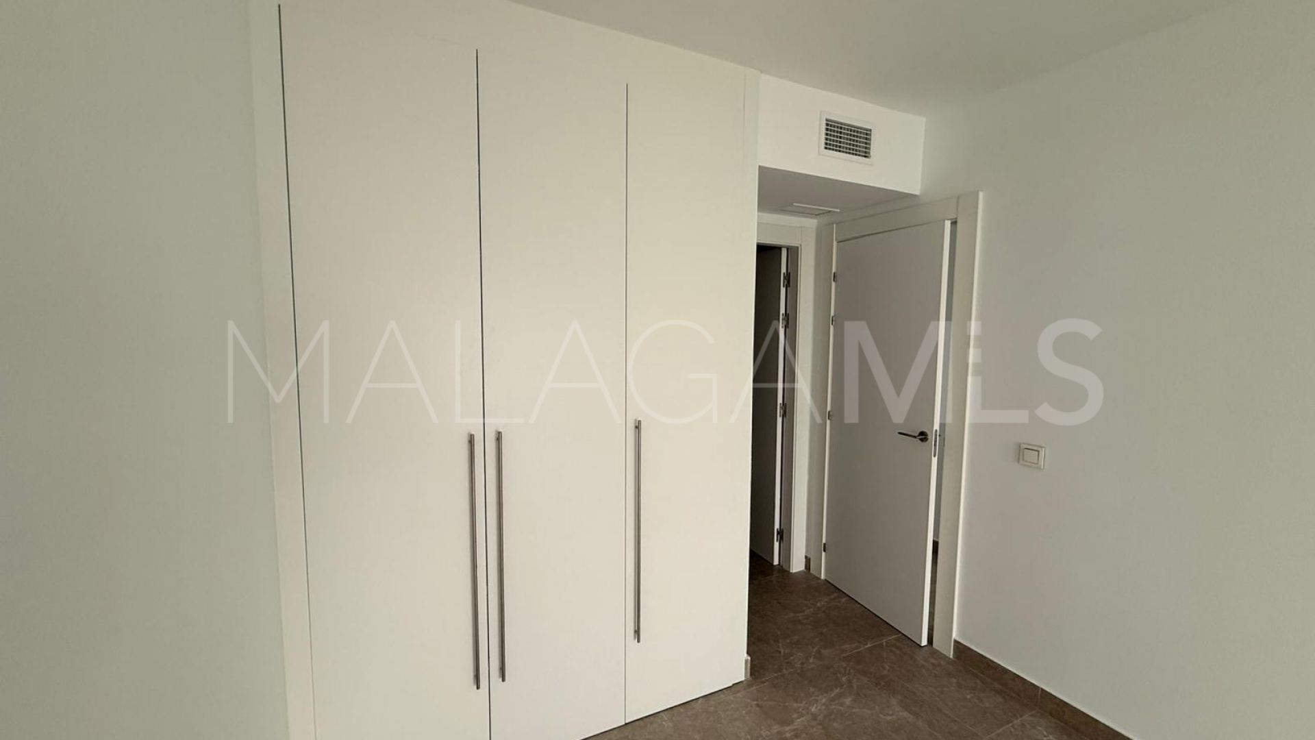 Lägenhet for sale in Estepona Väst