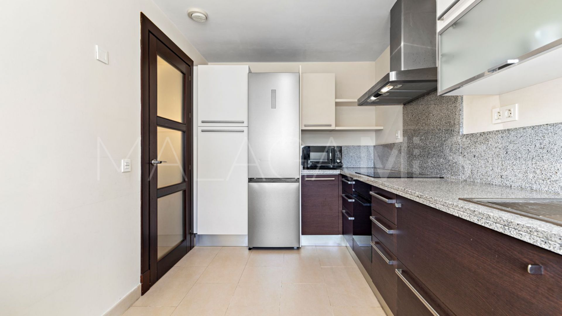 Buy adosado in El Casar with 4 bedrooms