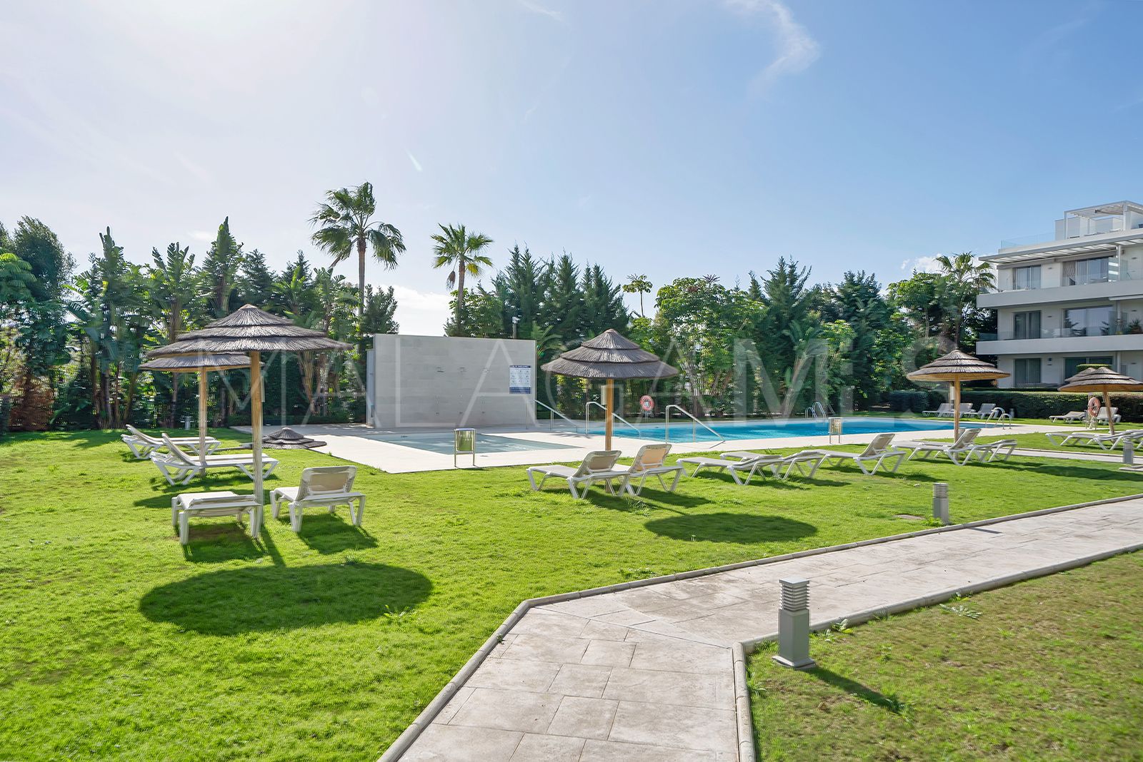 Apartamento planta baja for sale in Cancelada