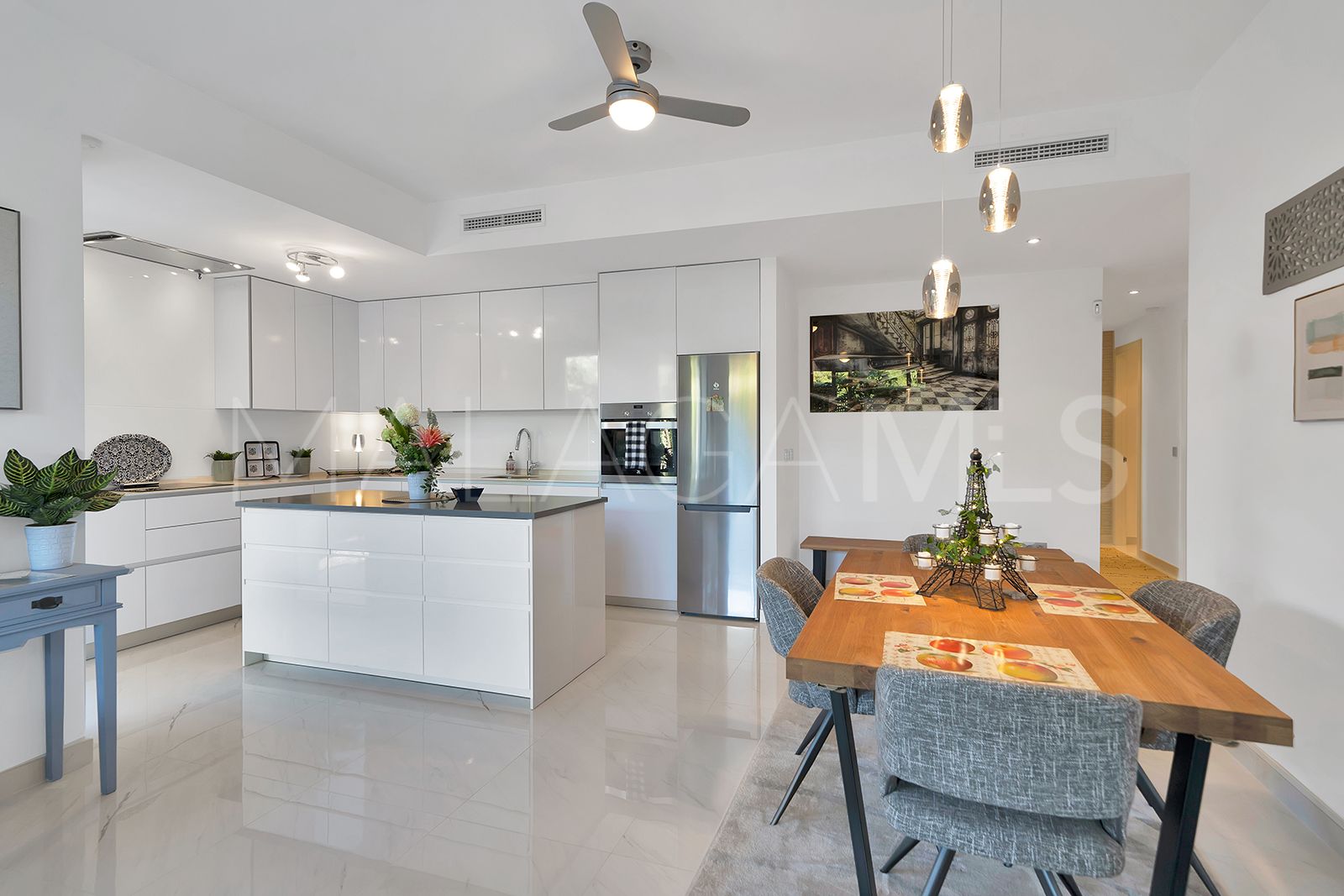 Apartamento planta baja for sale in Cancelada