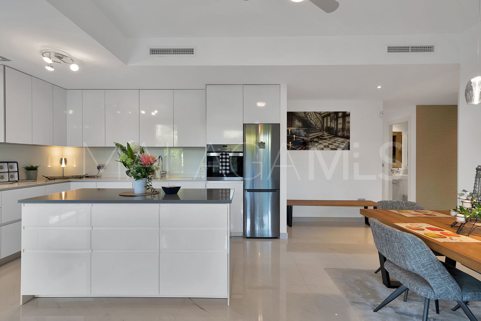 Apartamento planta baja for sale in Cancelada