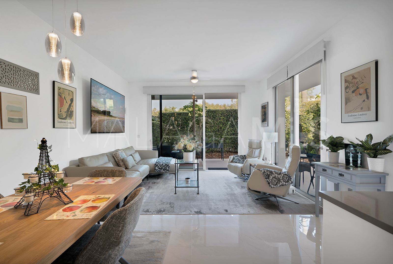 Apartamento planta baja for sale in Cancelada