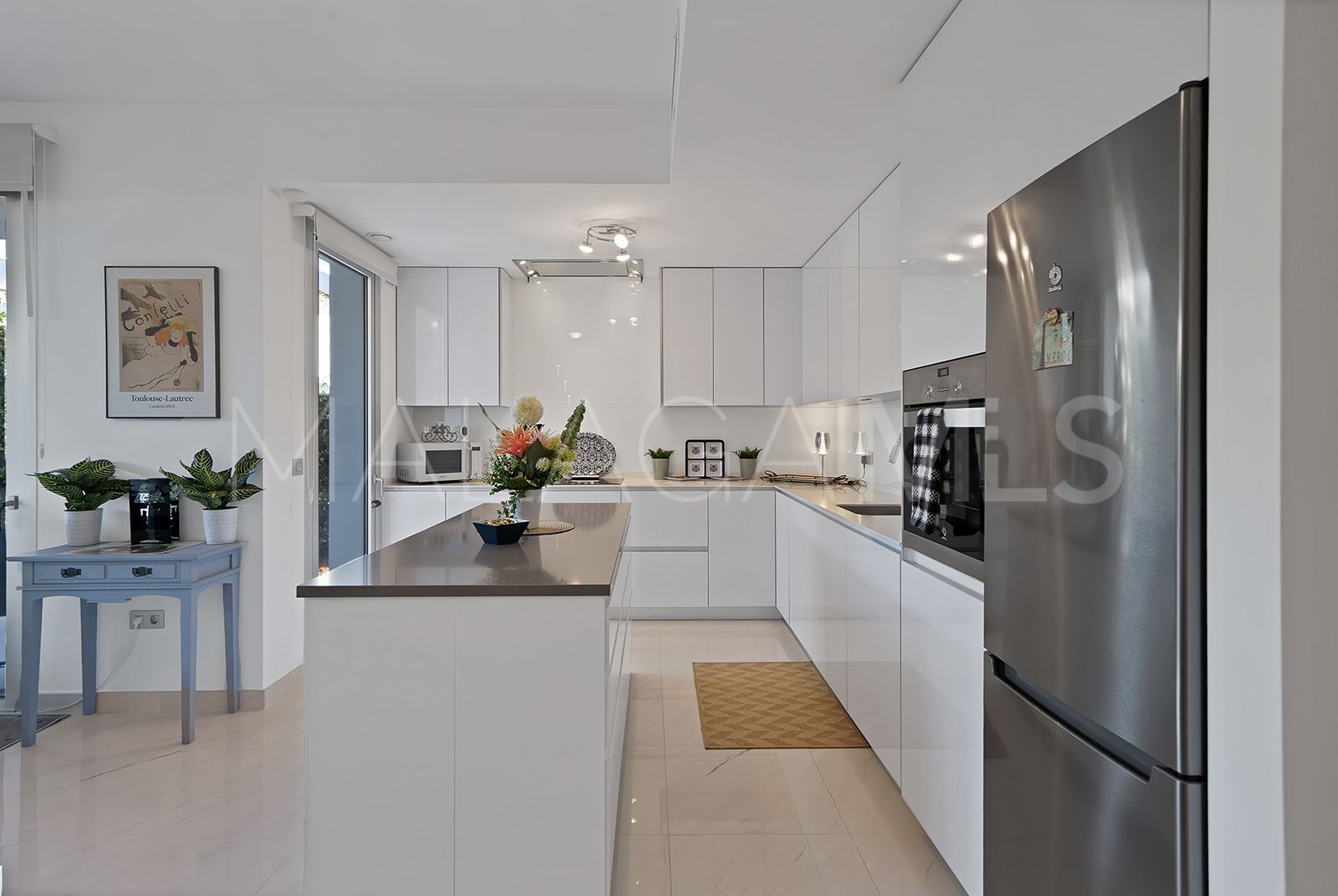 Apartamento planta baja for sale in Cancelada