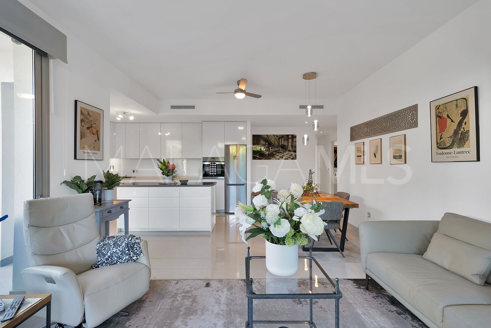 Apartamento planta baja for sale in Cancelada