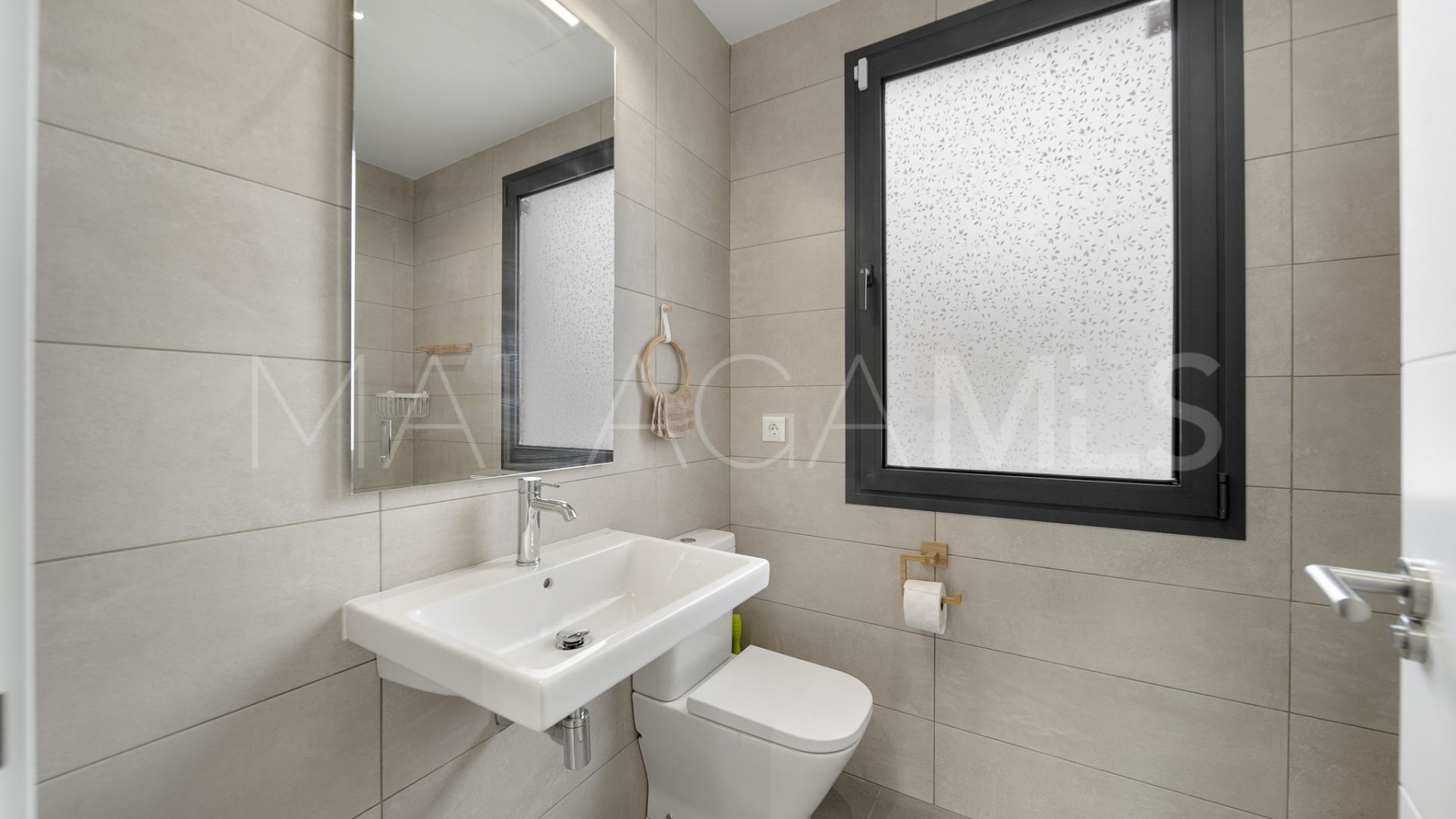 Pareado with 4 bedrooms a la venta in Riviera del Sol