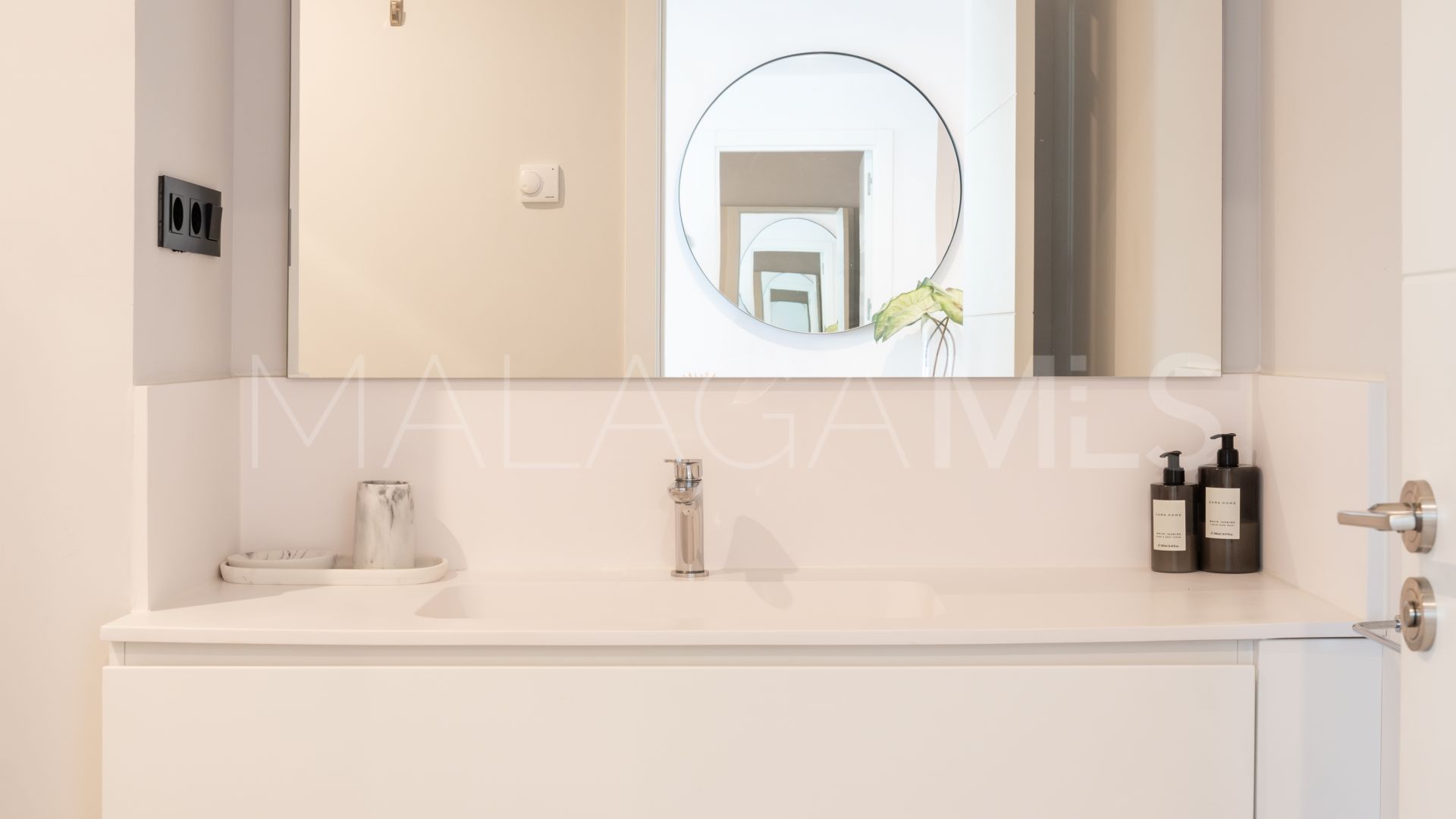 Wohnung for sale in Estepona Hills