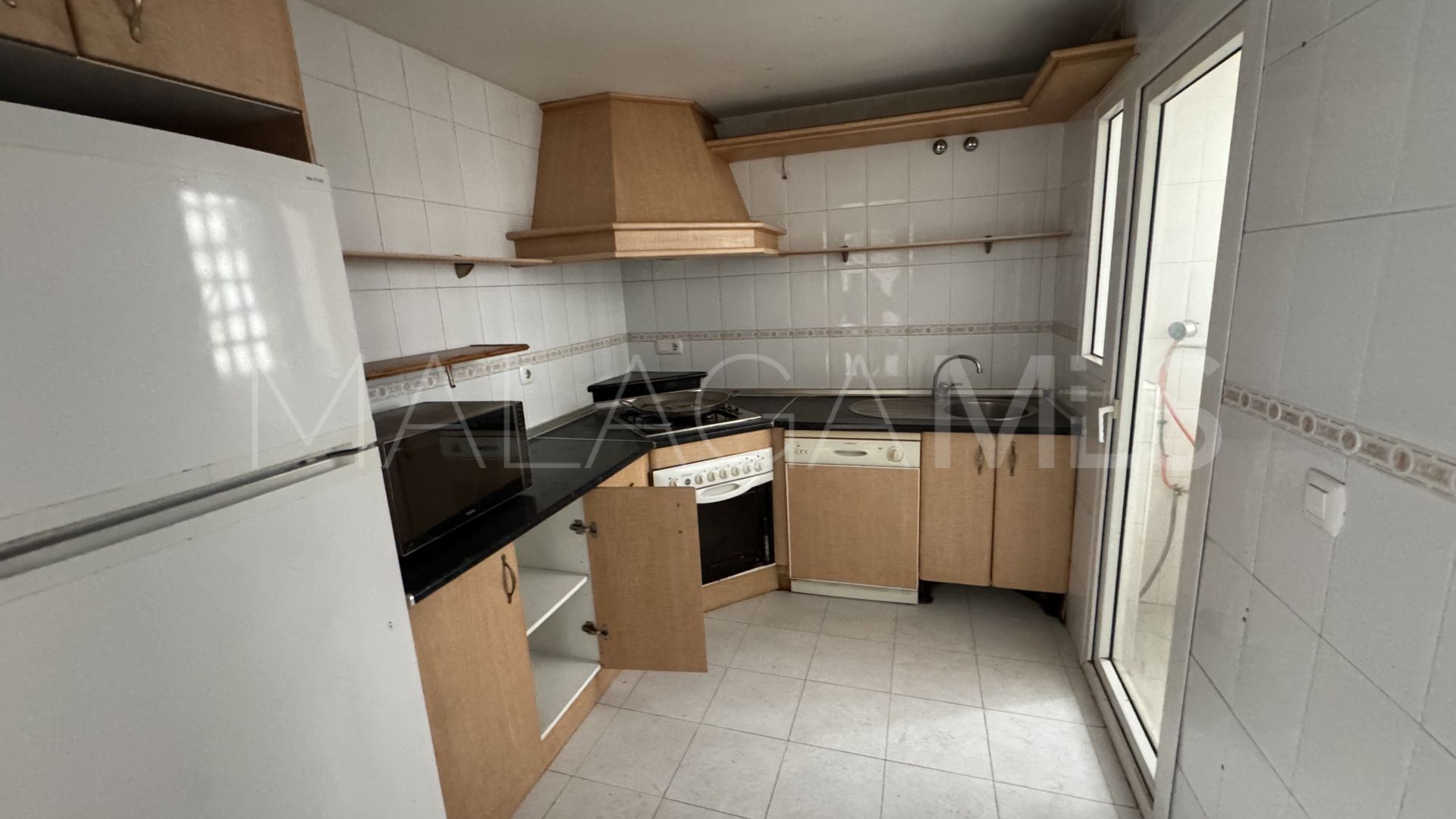 Nueva Andalucia, apartamento for sale with 4 bedrooms