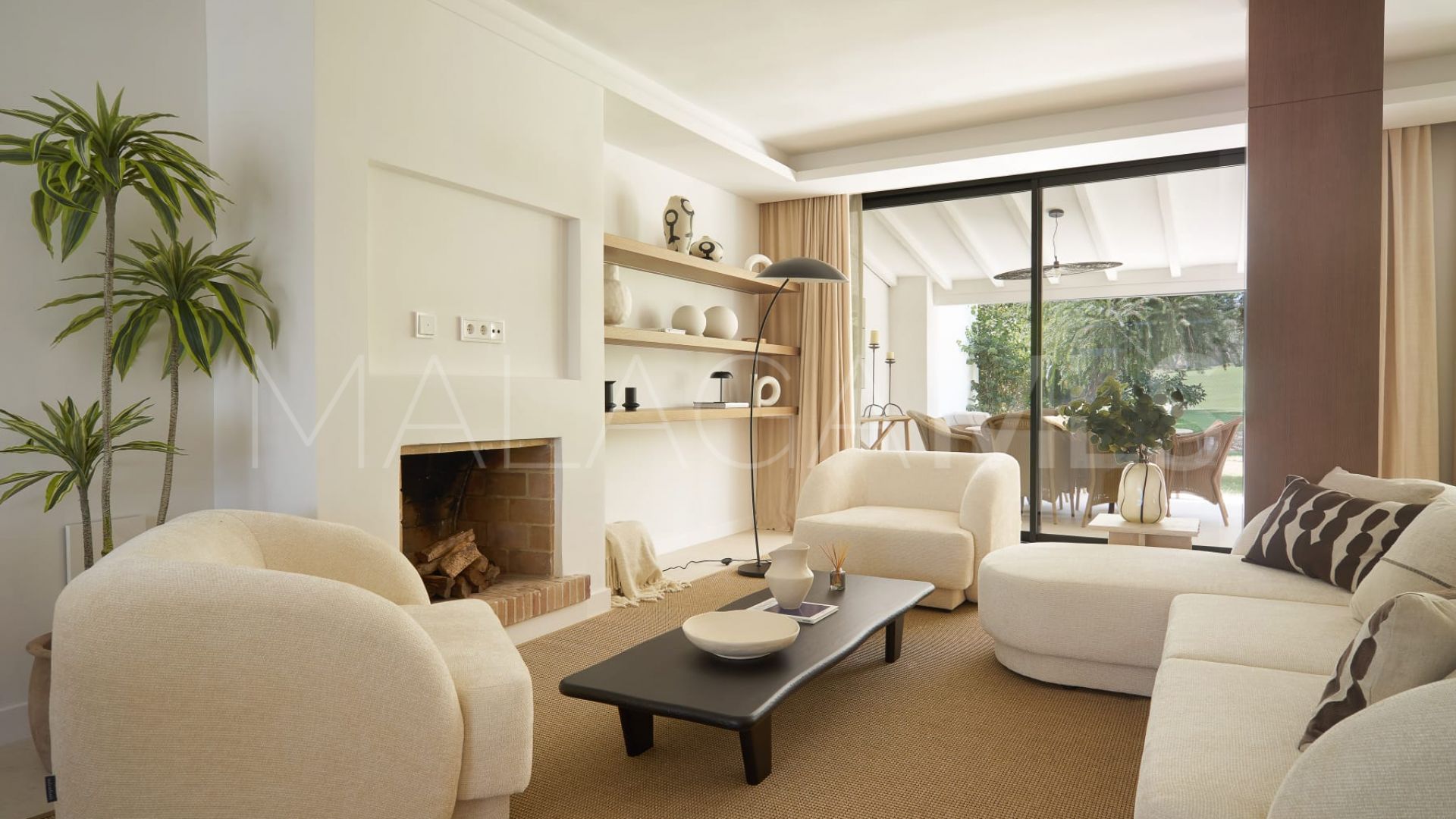 Radhus for sale in Nueva Andalucia