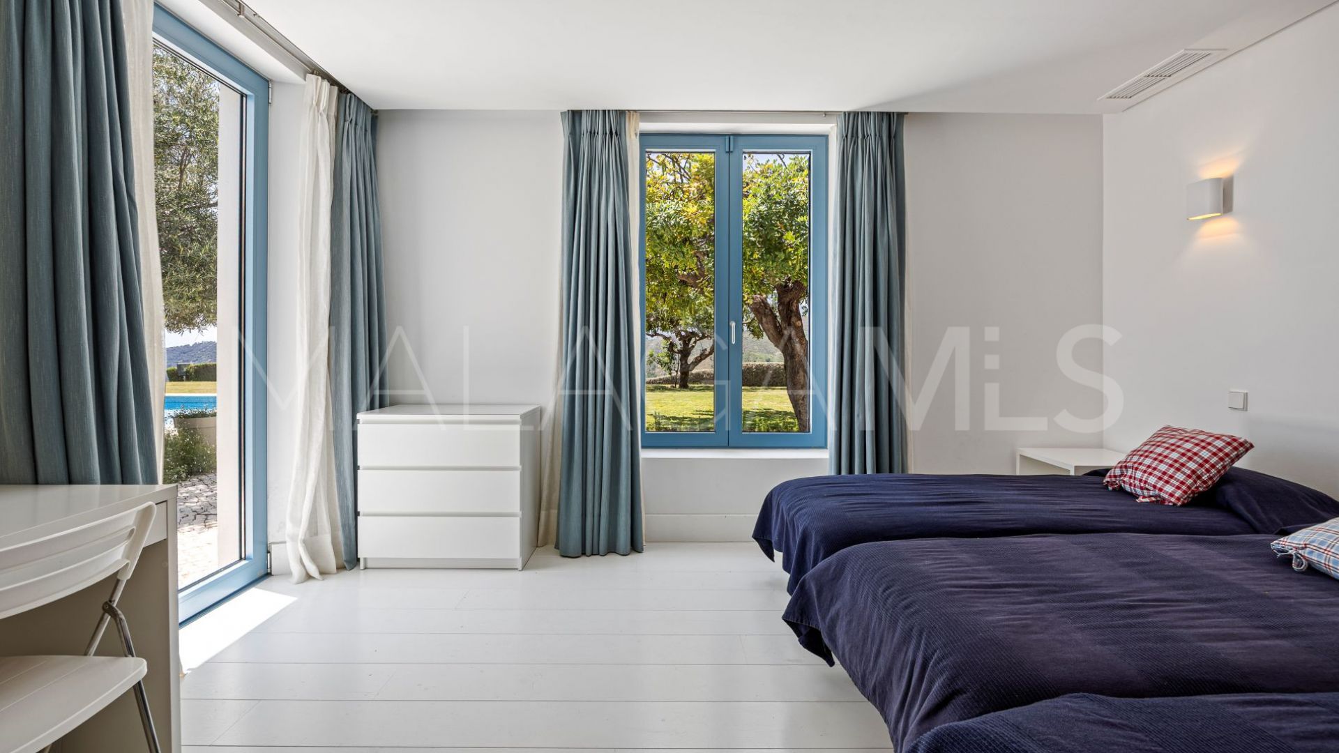 For sale Monte Mayor villa