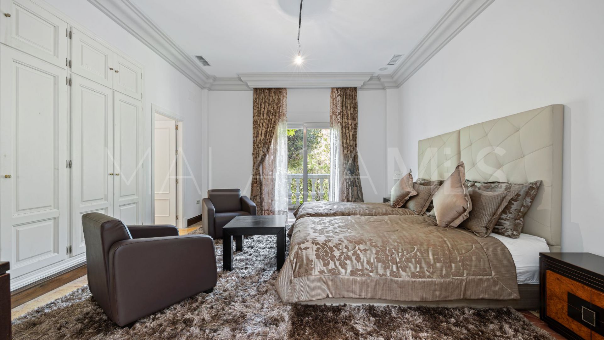 Rocio de Nagüeles, mansion a la venta
