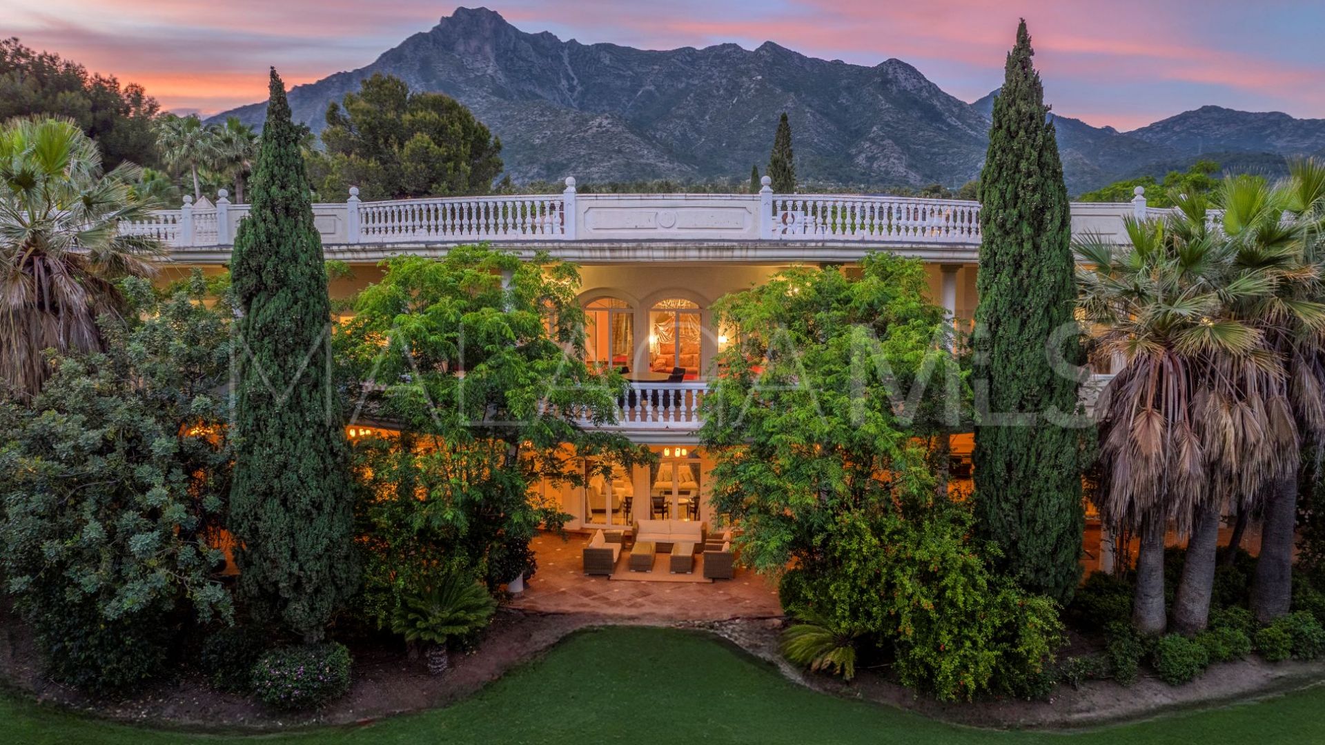 Rocio de Nagüeles, mansion a la venta
