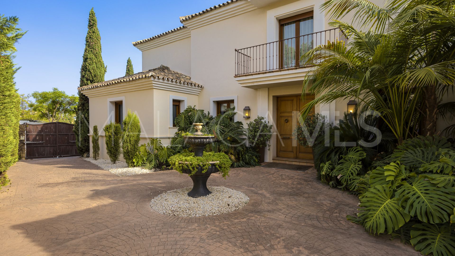 Villa for sale in Los Flamingos