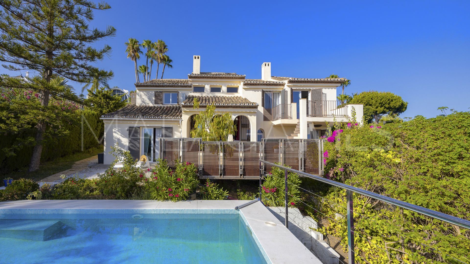 Villa for sale in Estepona de 4 bedrooms