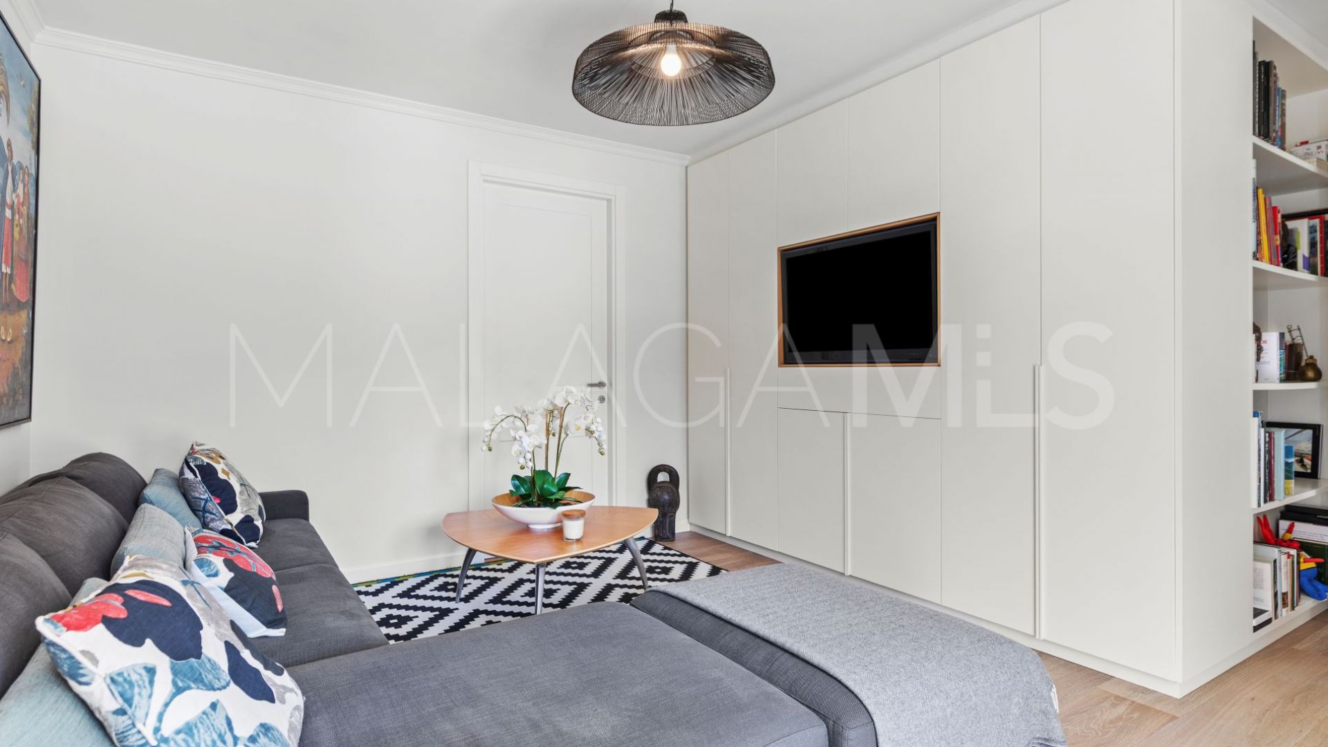 Villa for sale in Marbella Golden Mile