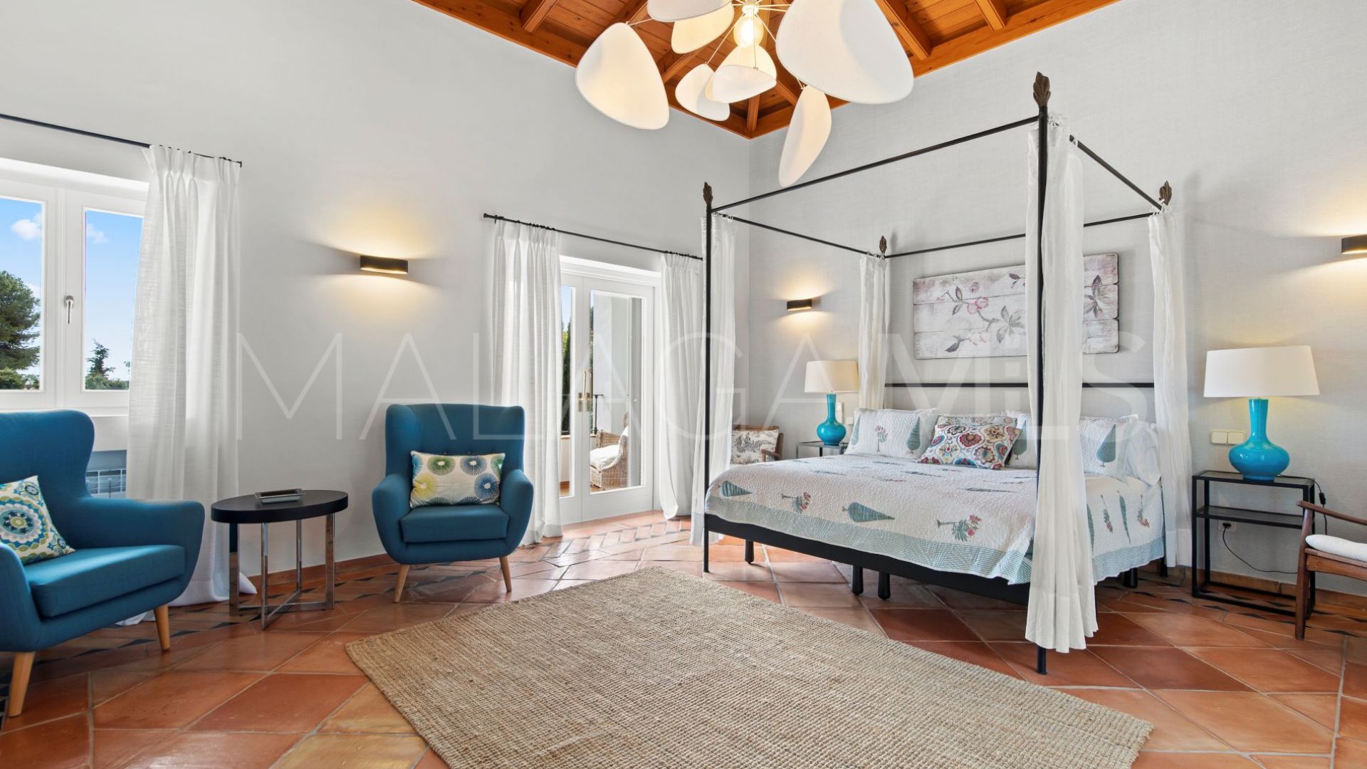 Villa for sale in Marbella Golden Mile