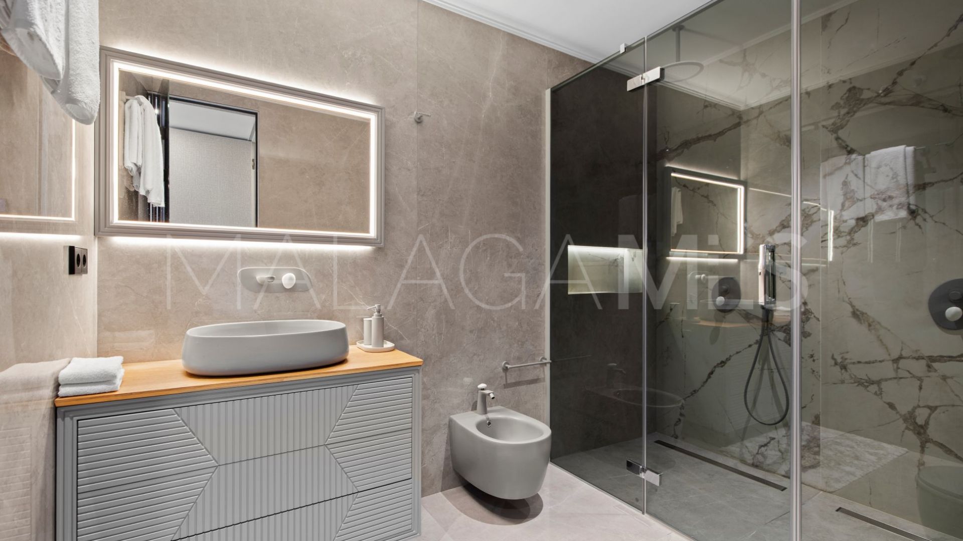 3 bedrooms ground floor apartment for sale in Marbella - Puerto Banus