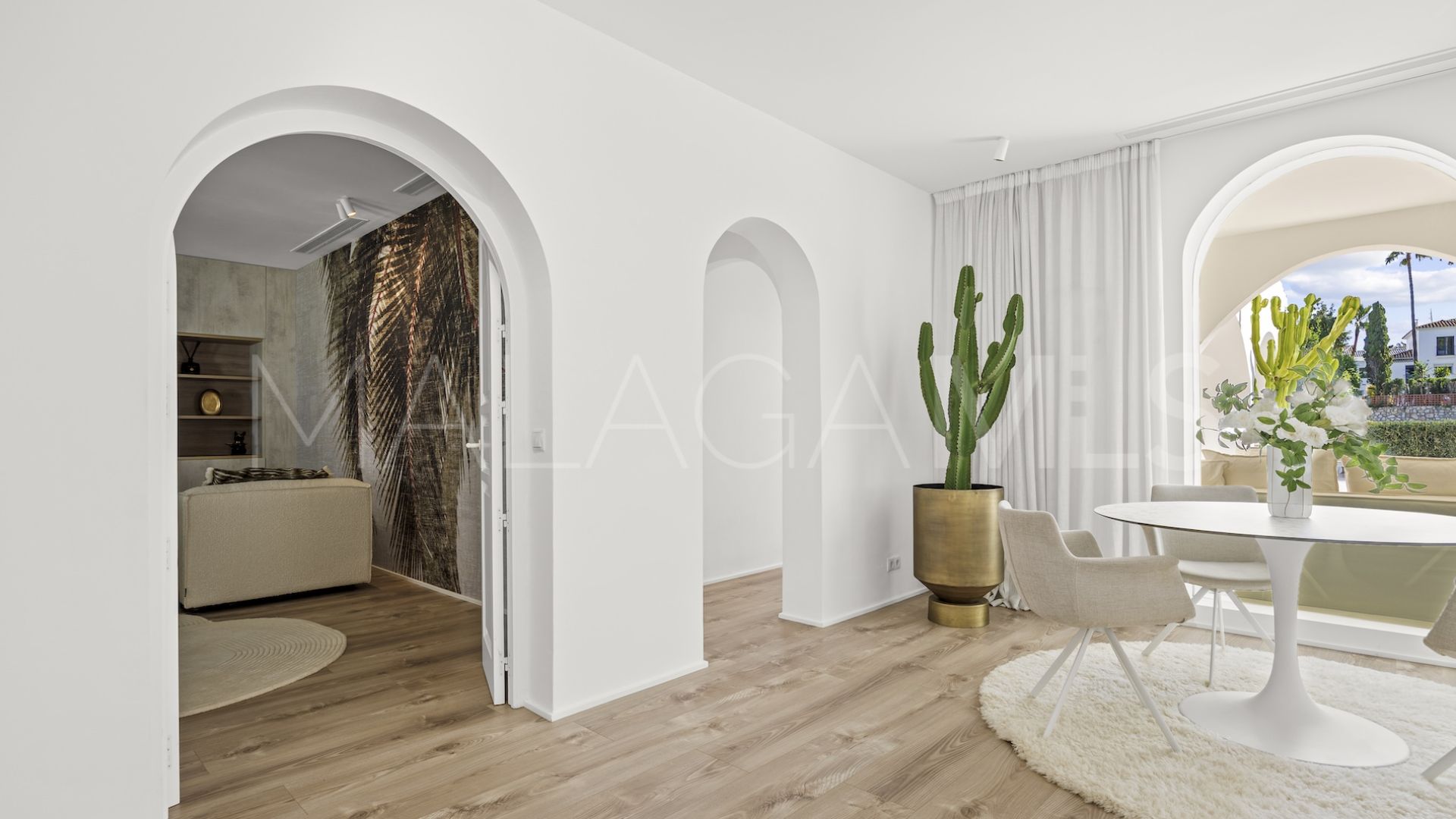 Villa for sale in Guadalmina Alta