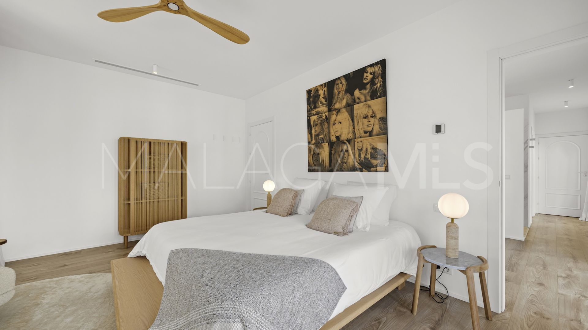 Villa for sale in Guadalmina Alta