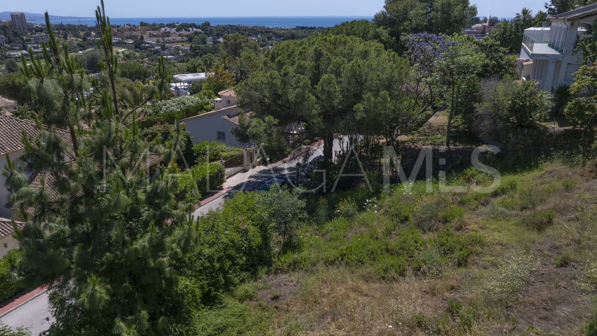 Terrain for sale in Nueva Andalucia