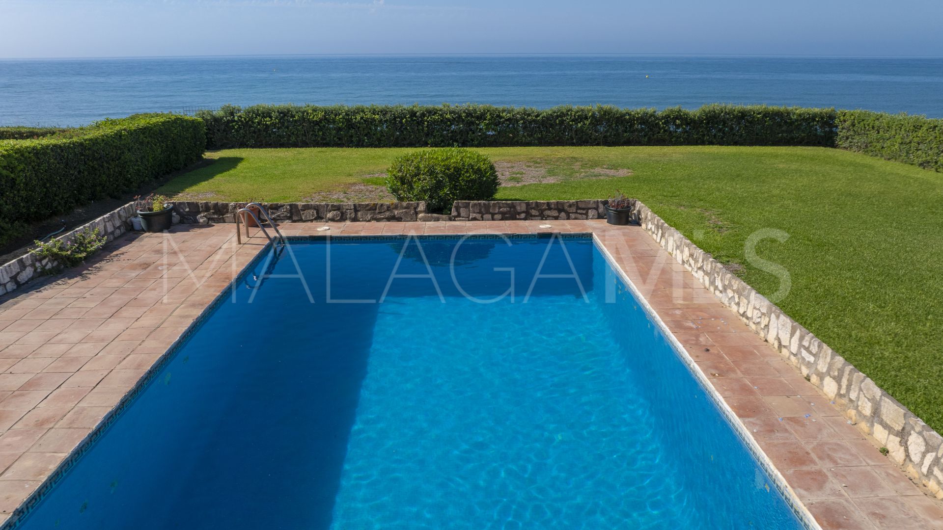 Villa for sale in Estepona Ost
