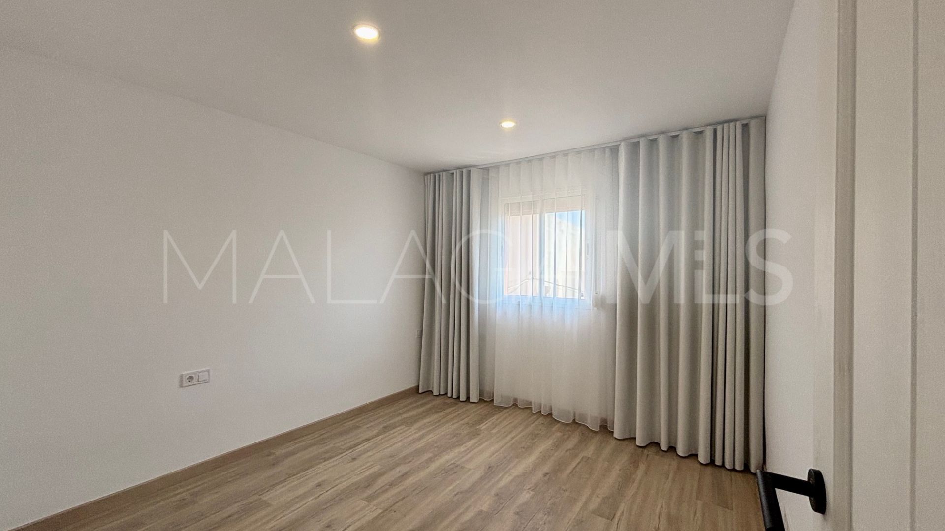 Hus i byn for sale in Vélez-Málaga Centro