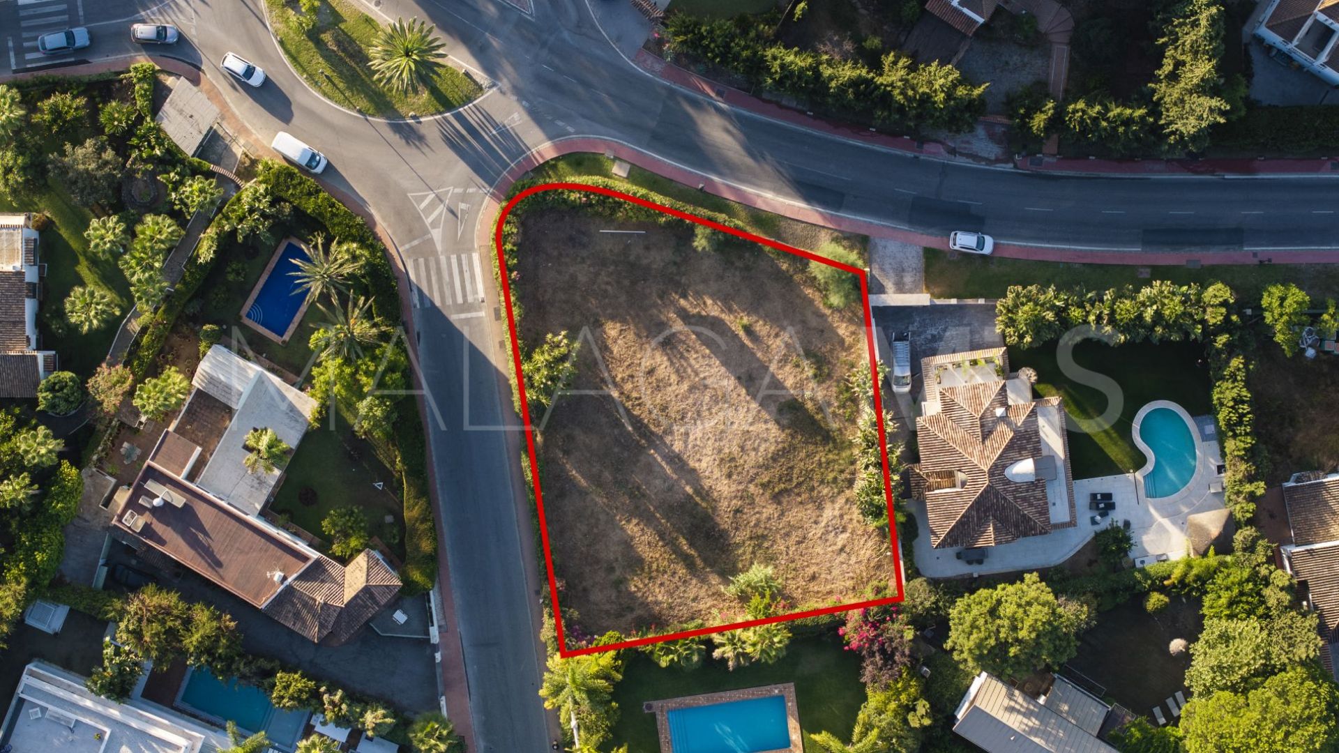 Parcela a la venta in Nueva Andalucia