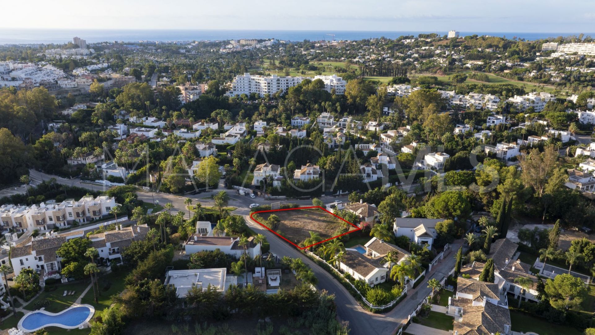 Parcela a la venta in Nueva Andalucia