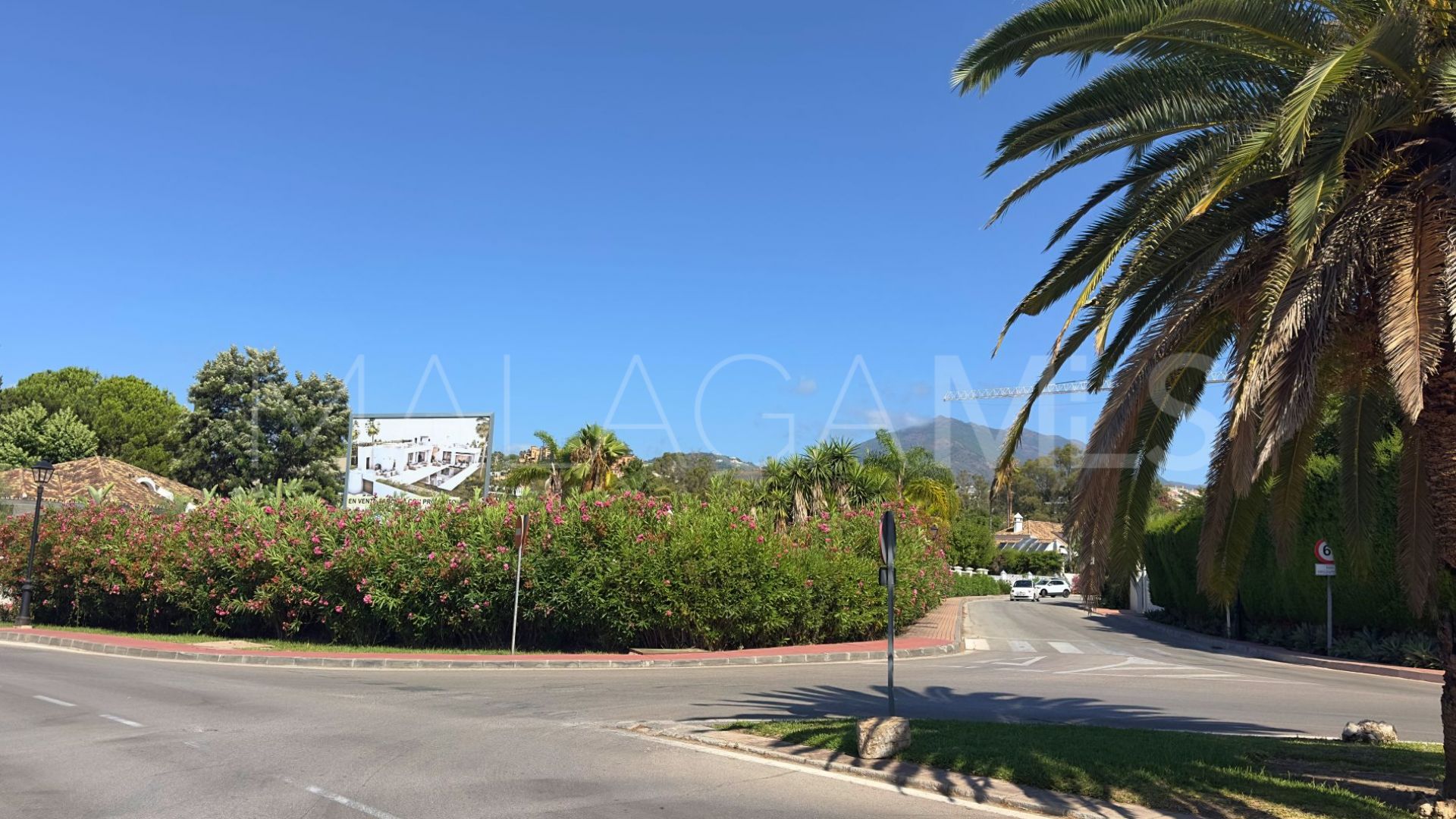 Parcela a la venta in Nueva Andalucia