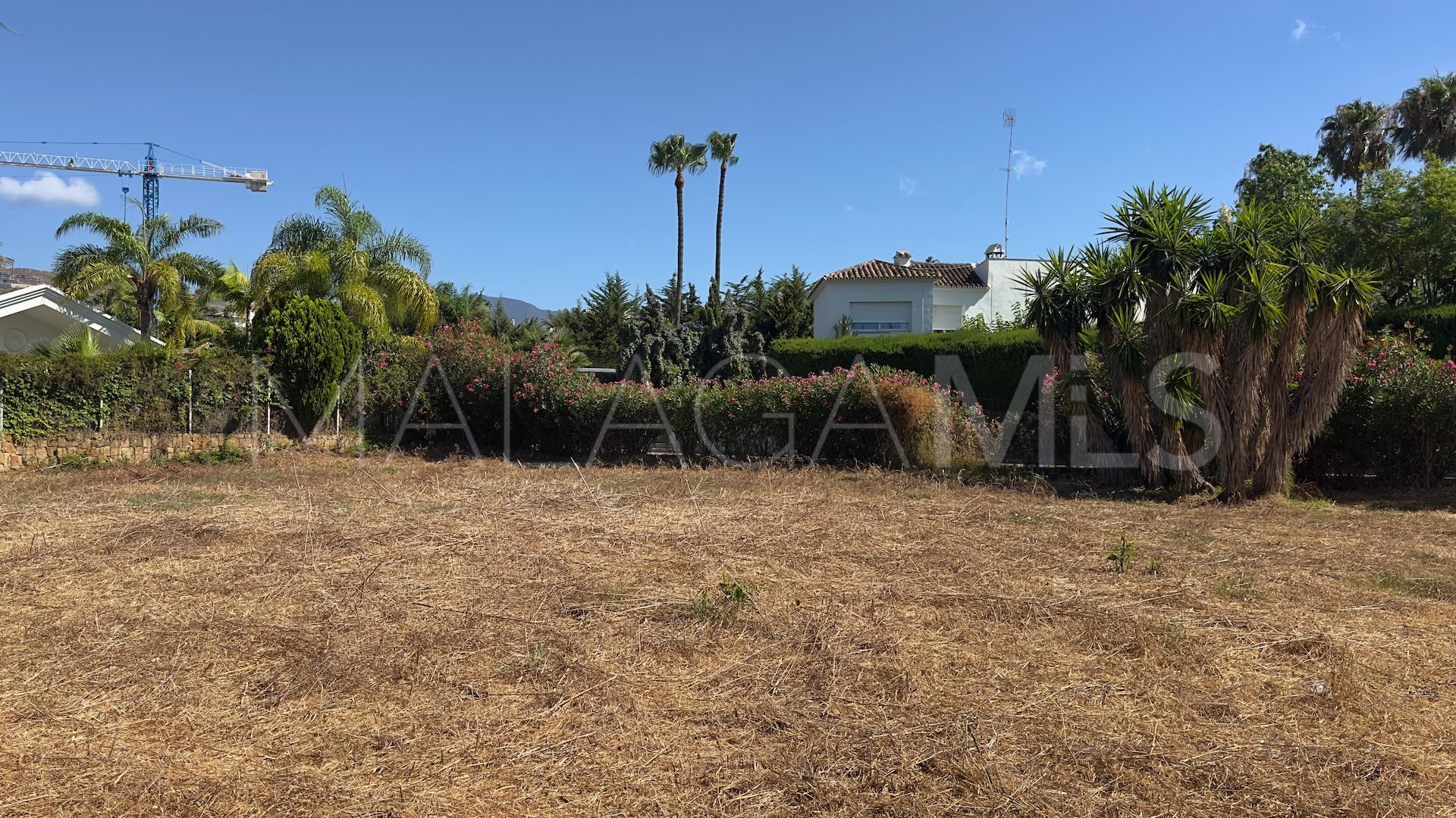 Parcela a la venta in Nueva Andalucia