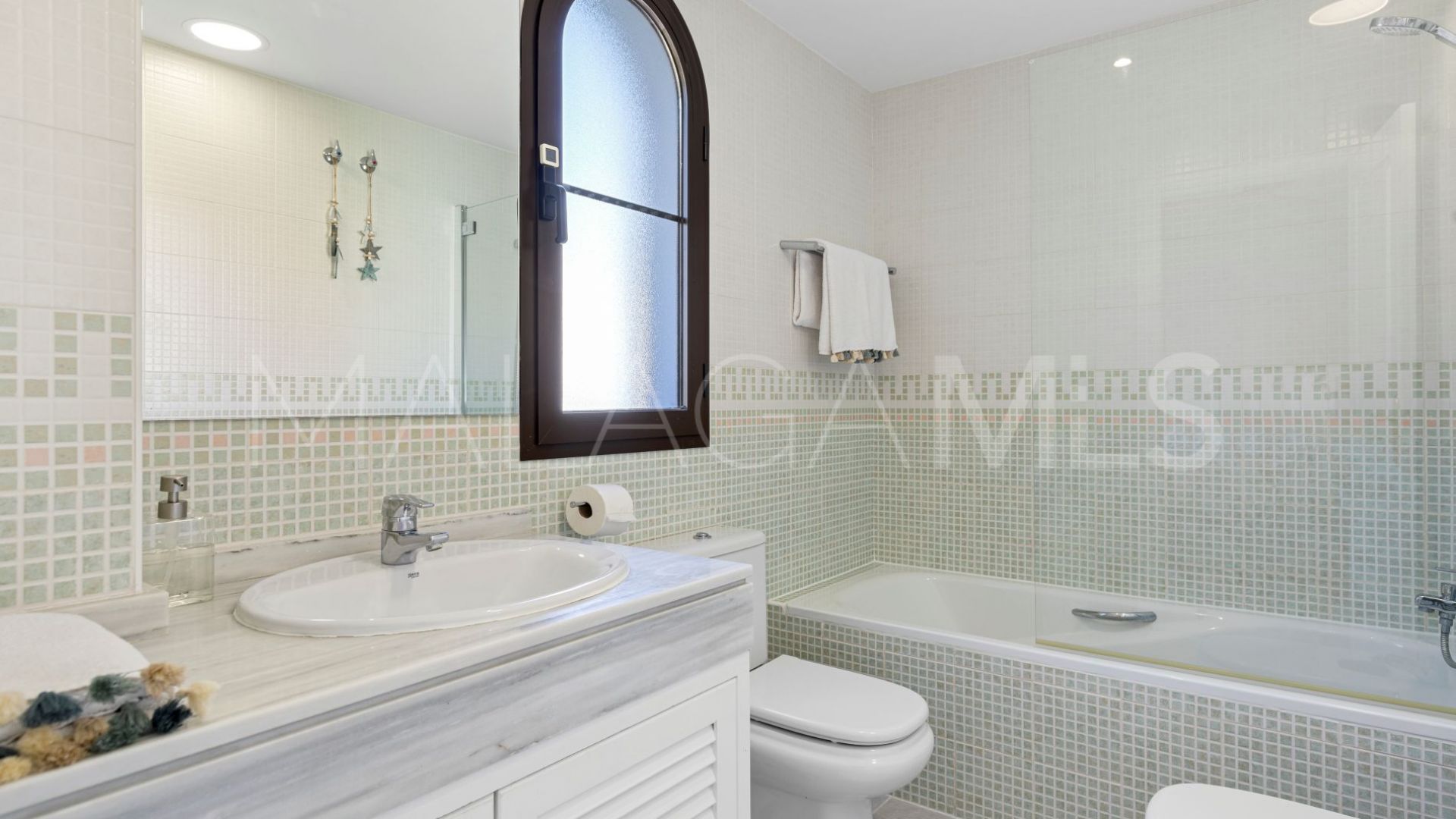 Radhus for sale in Los Almendros