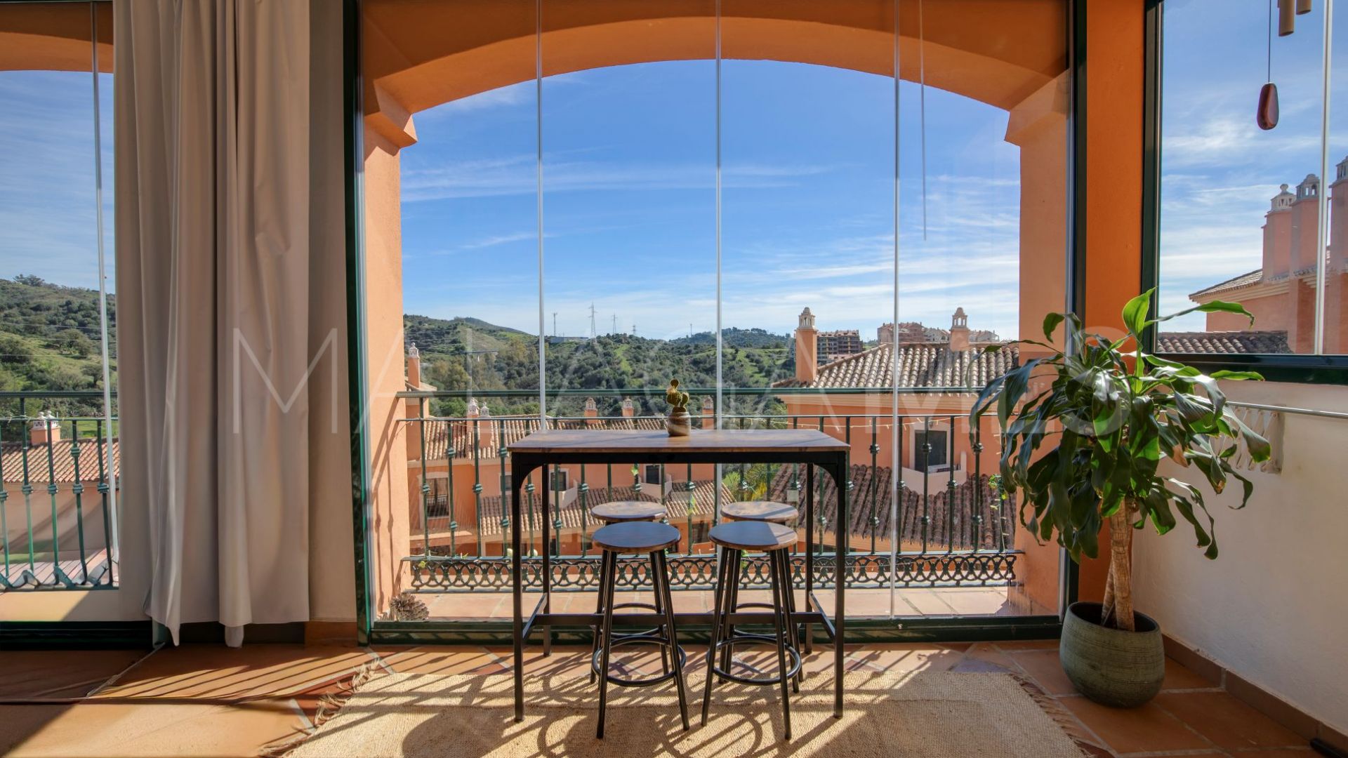 Apartment with 2 bedrooms for sale in Marbella East