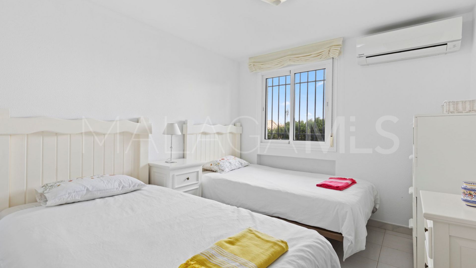 5 bedrooms villa for sale in Torrenueva