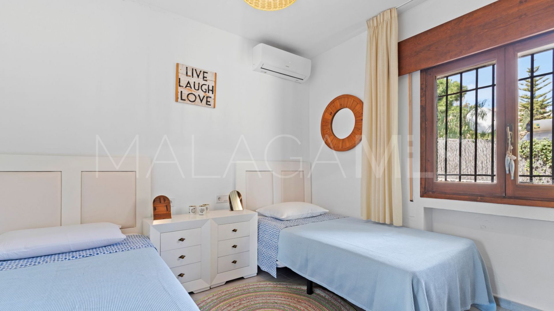 5 bedrooms villa for sale in Torrenueva