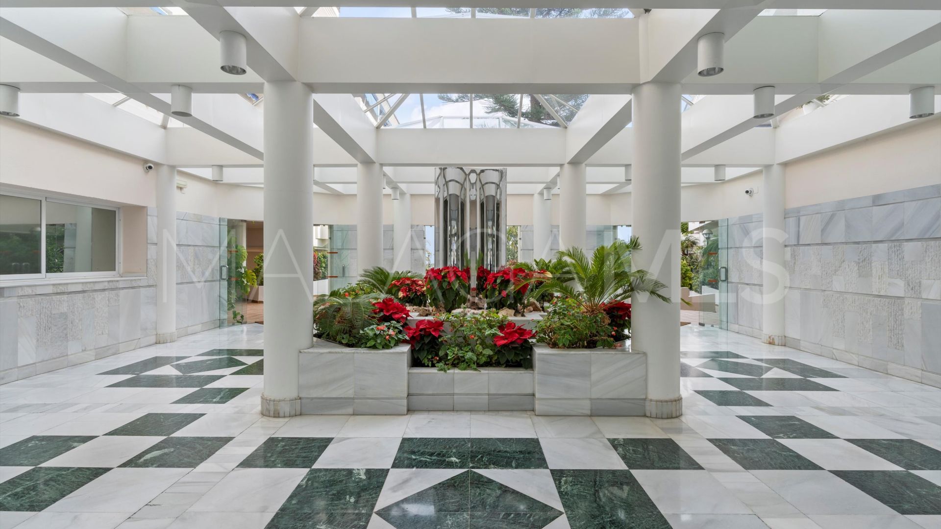 Se vende atico duplex in S. Pedro Centro