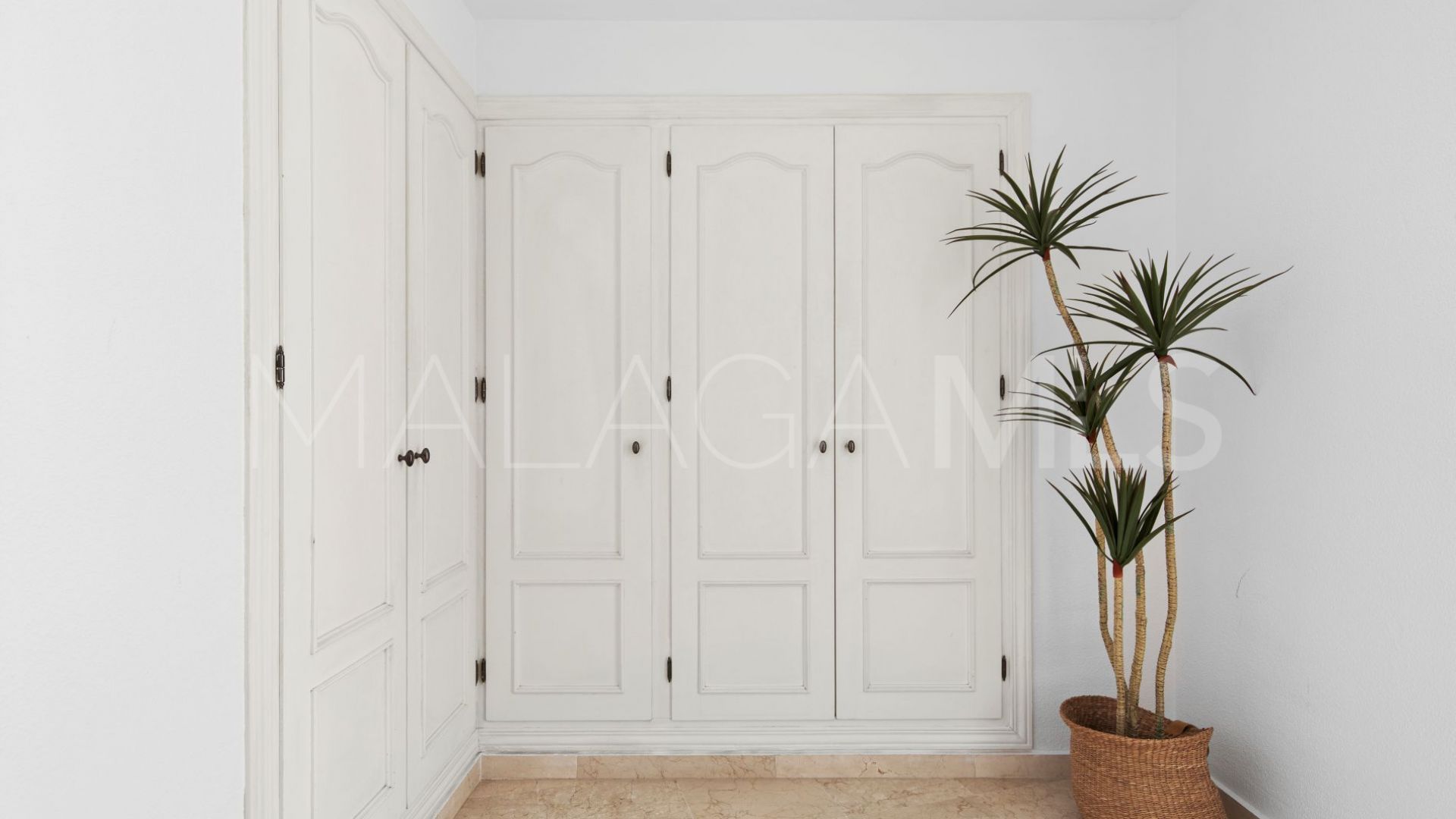 Appartement rez de chaussée for sale in Dominion Beach