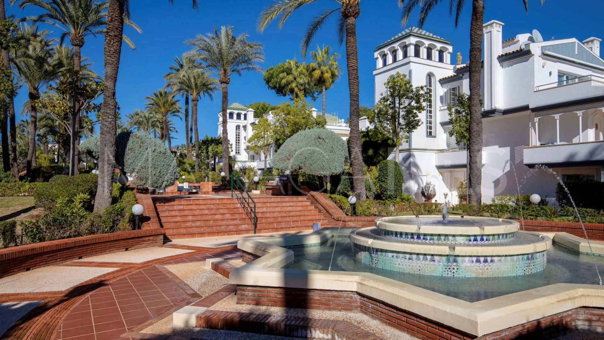 Appartement rez de chaussée for sale in Dominion Beach