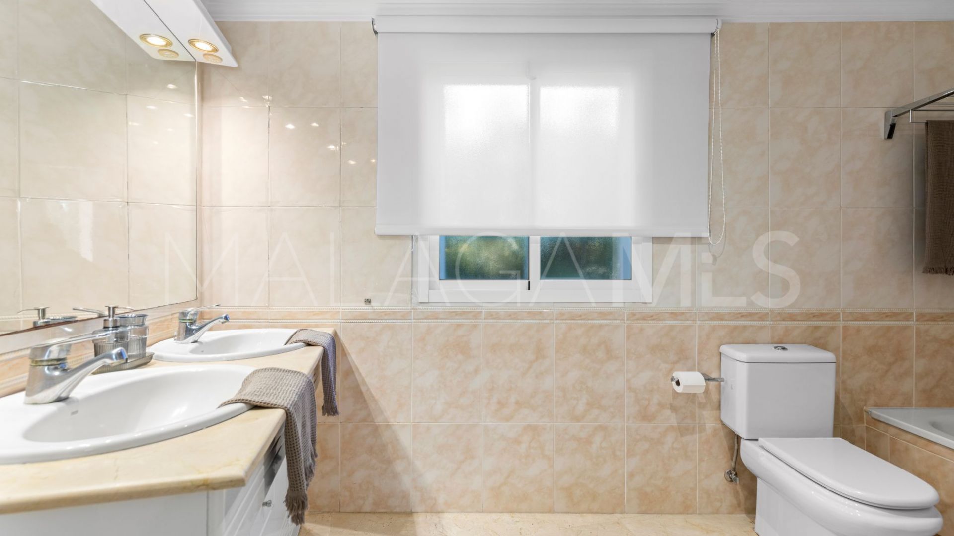 Appartement rez de chaussée for sale in Dominion Beach