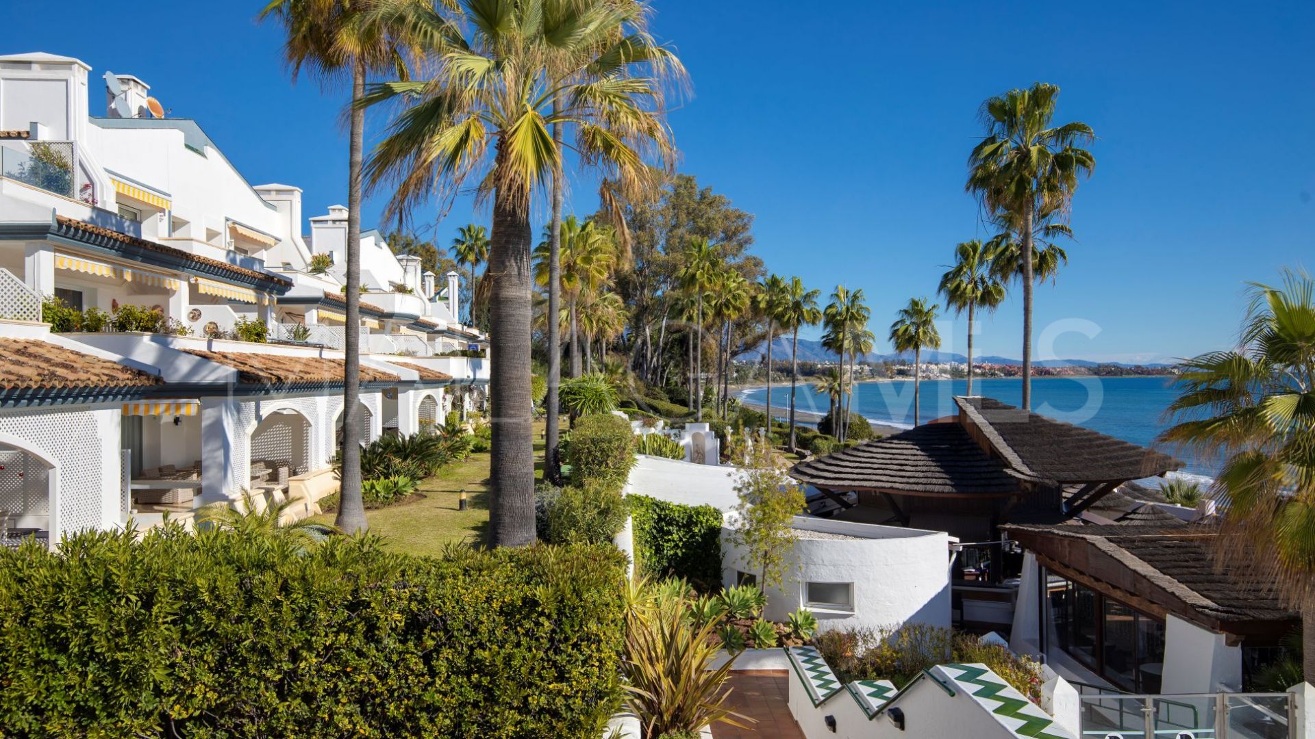 Appartement rez de chaussée for sale in Dominion Beach